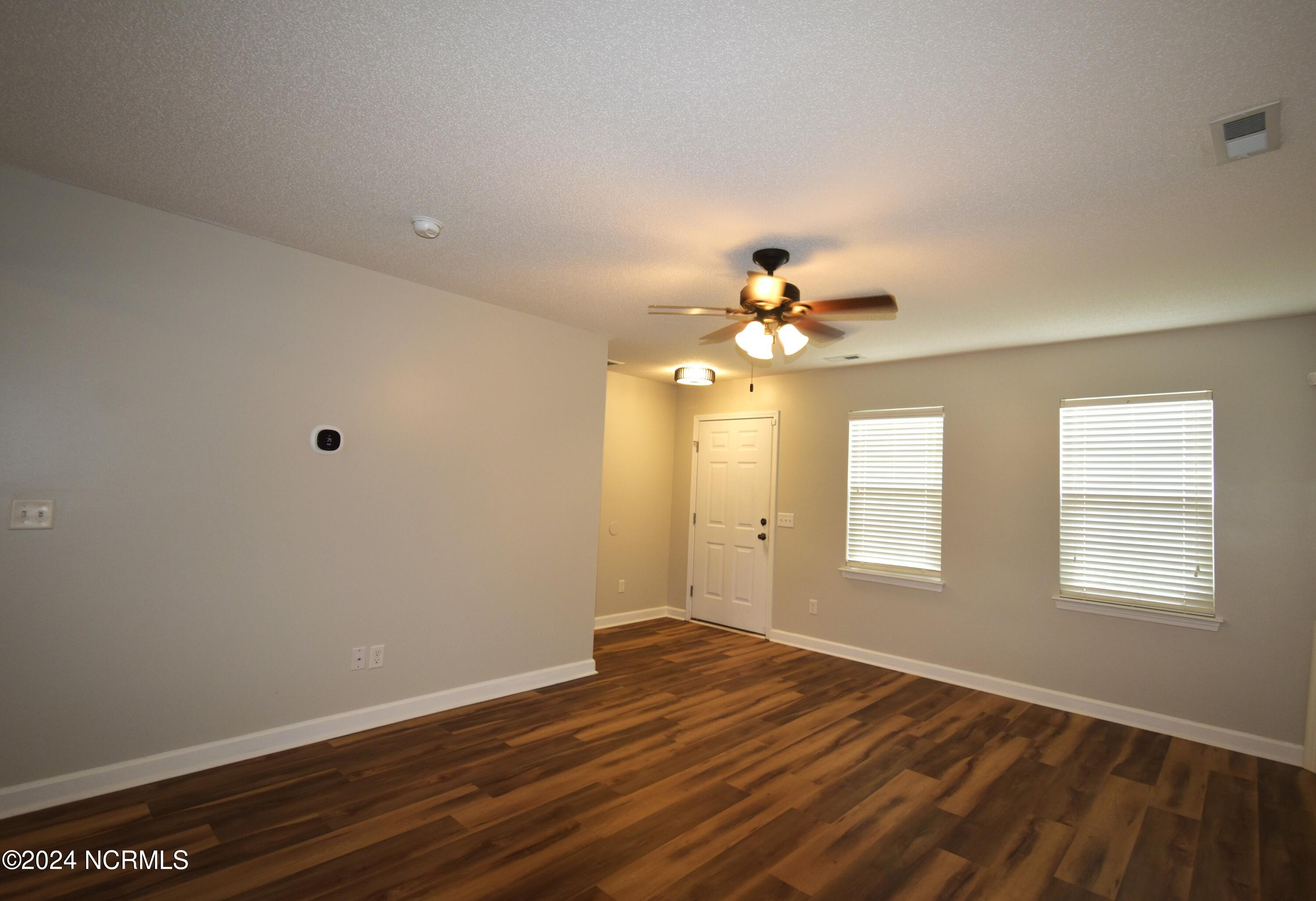202 Lanieve Court 4,Hubert