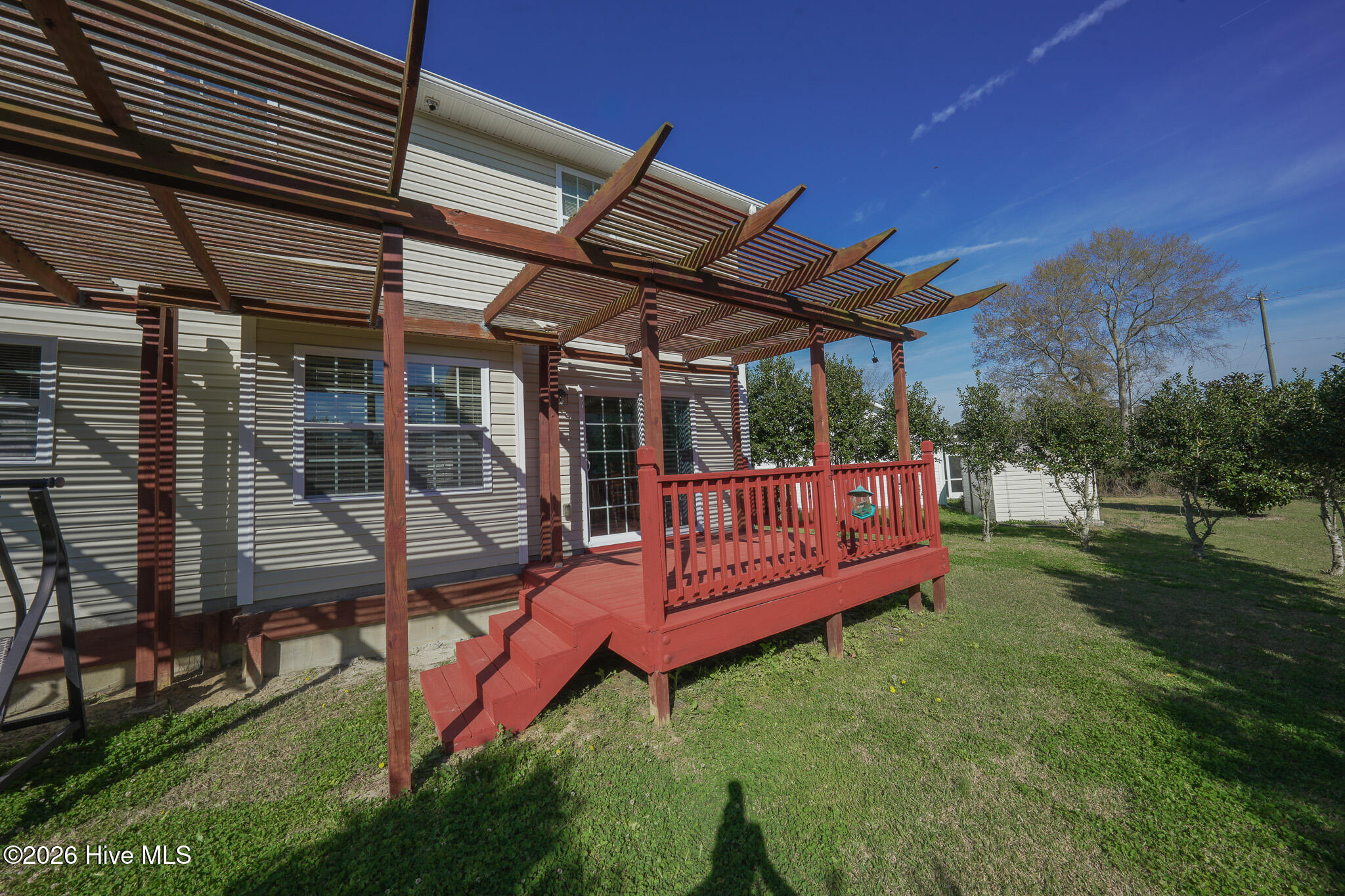 100561361 | Photo 27