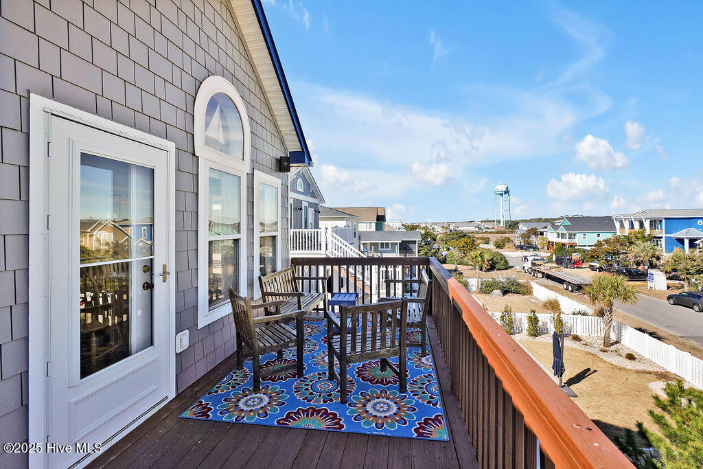 100529088 | Photo 106