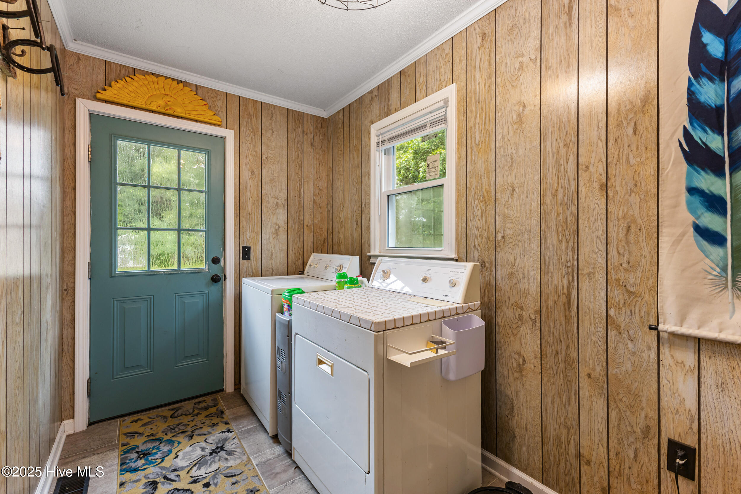 100524507 | Photo 25