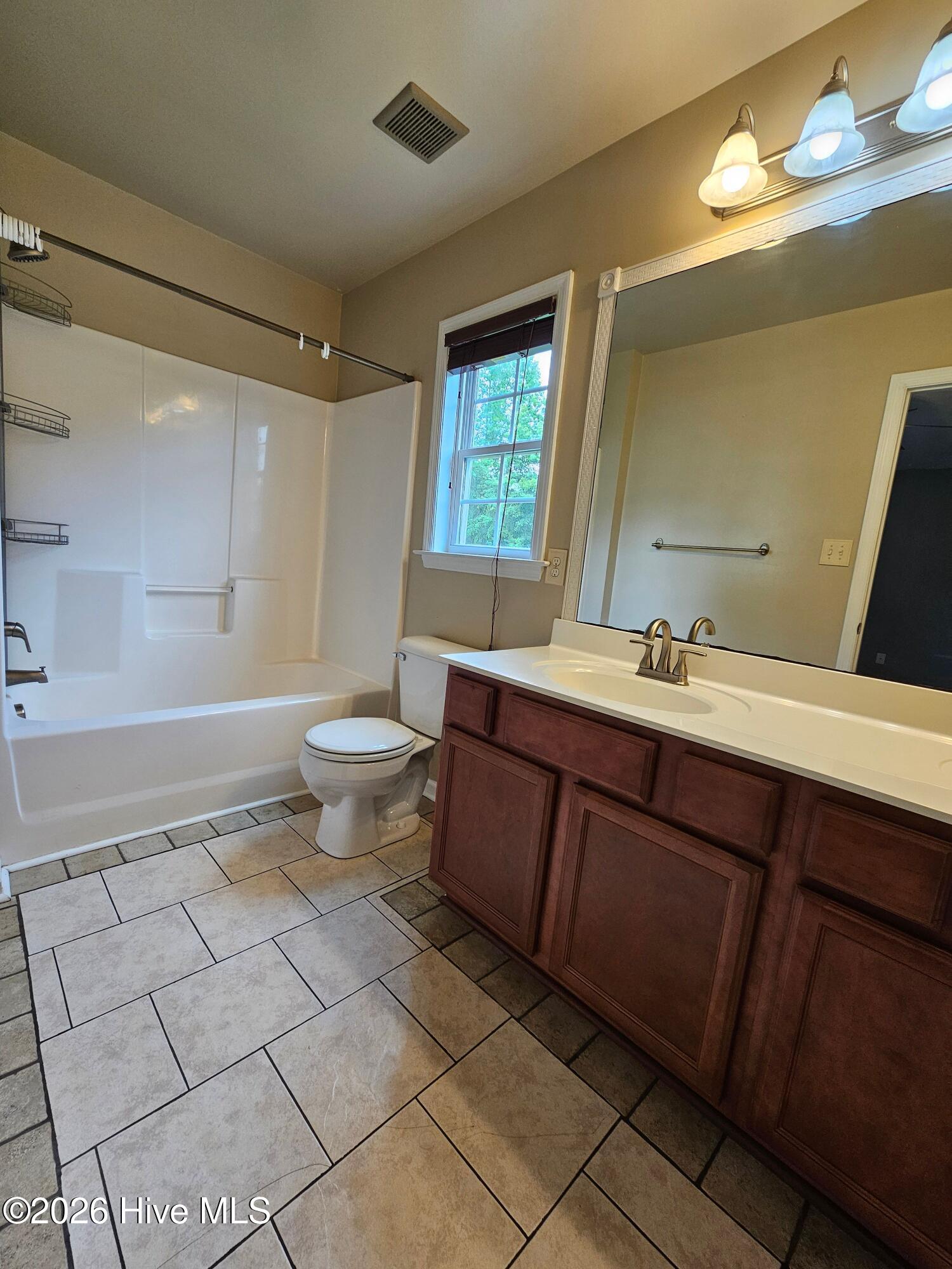 307 Big Tree Lane,Chinquapin