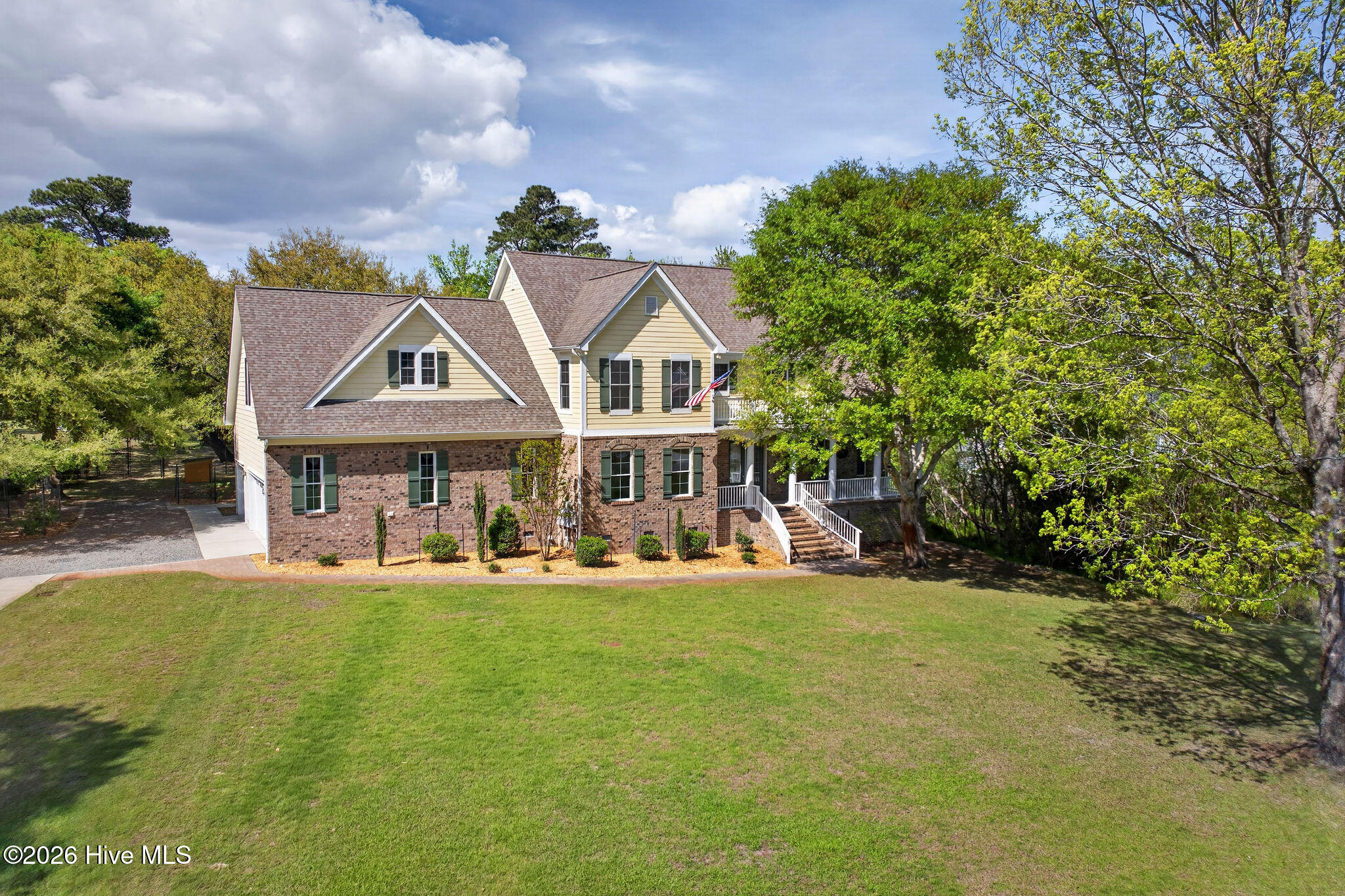 100566414 | Photo 73