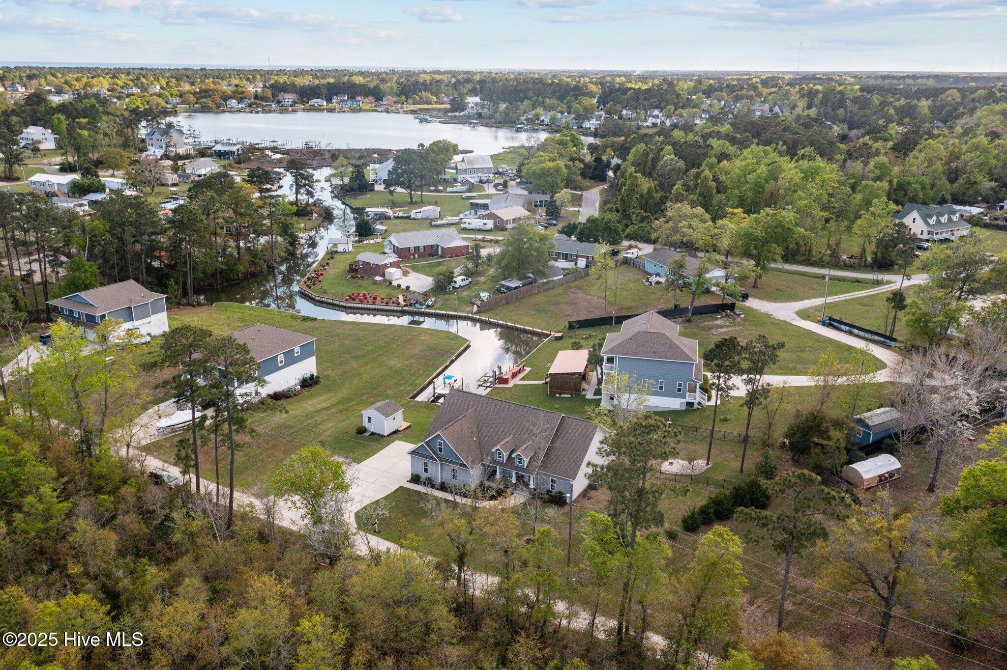 442 Crows Nest Lane image