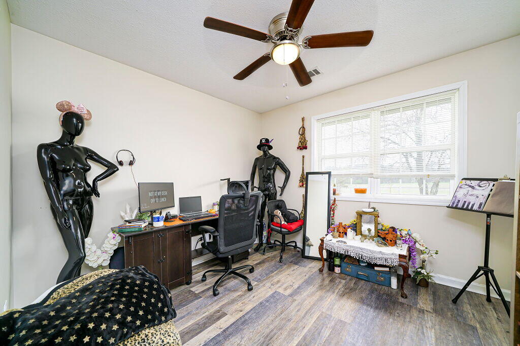 2nd room