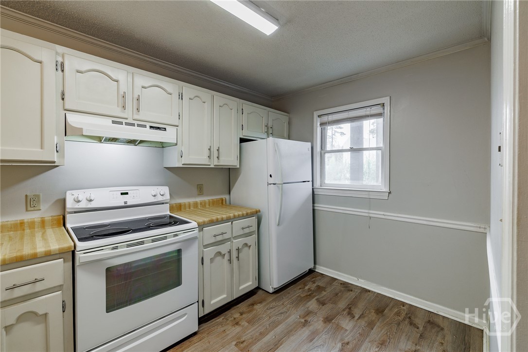 2505 W Broad Street 222