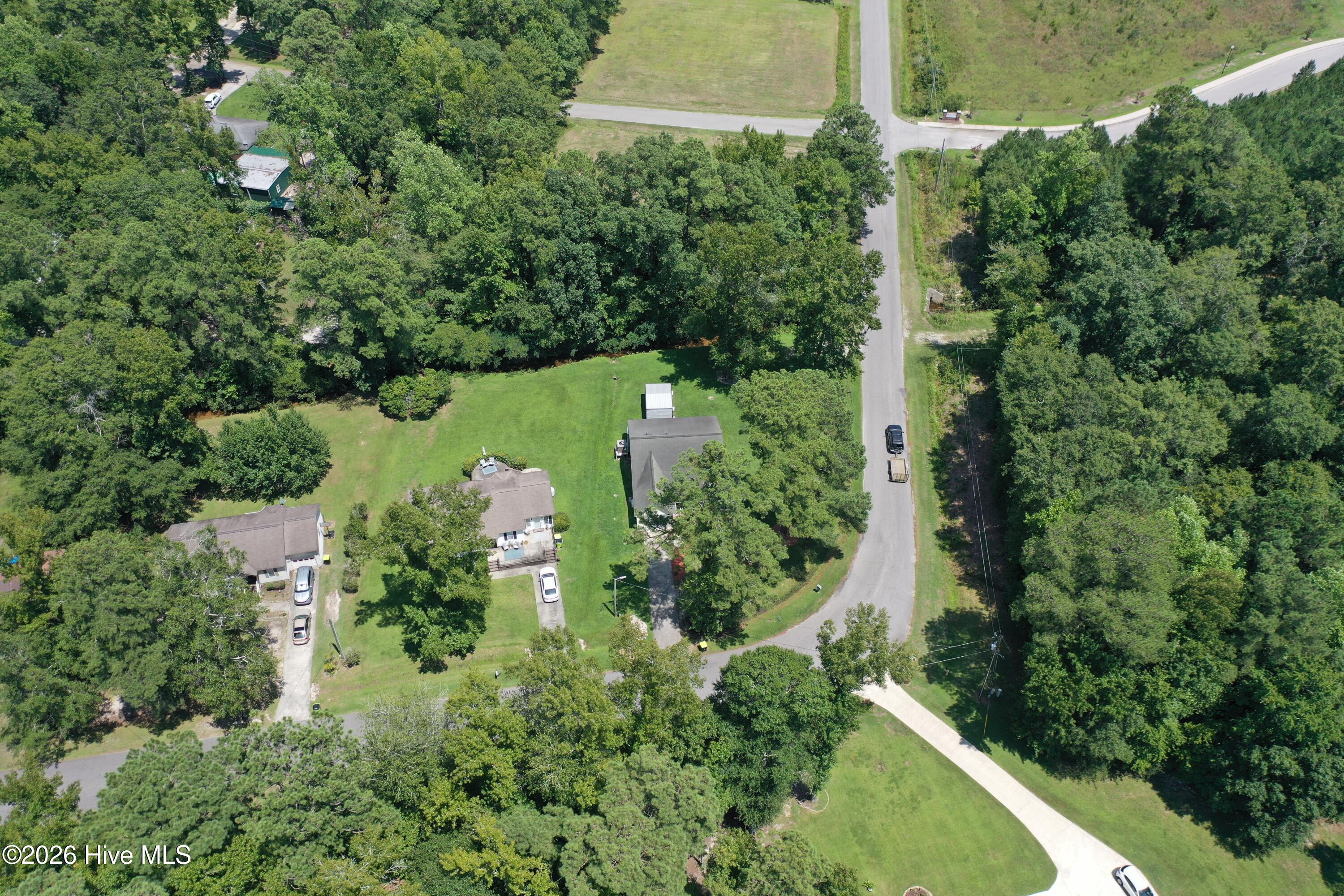 100557378 | Photo 61