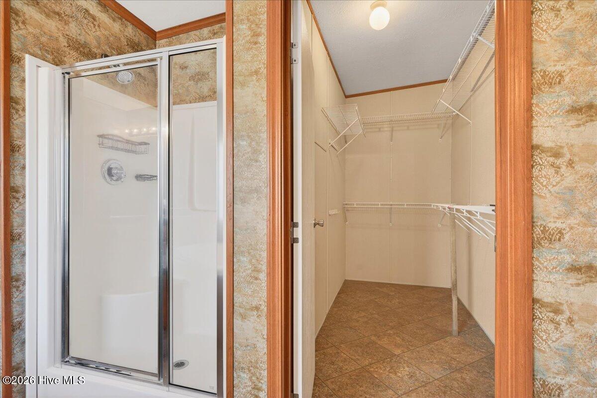 100553428 | Photo 31