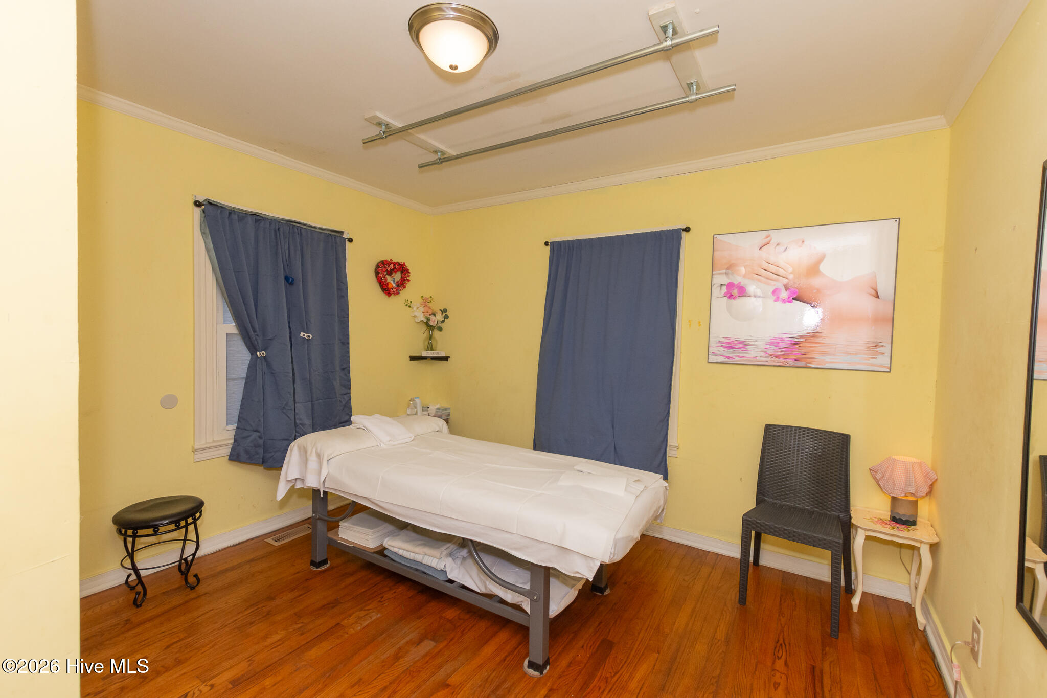 100549393 | Photo 22