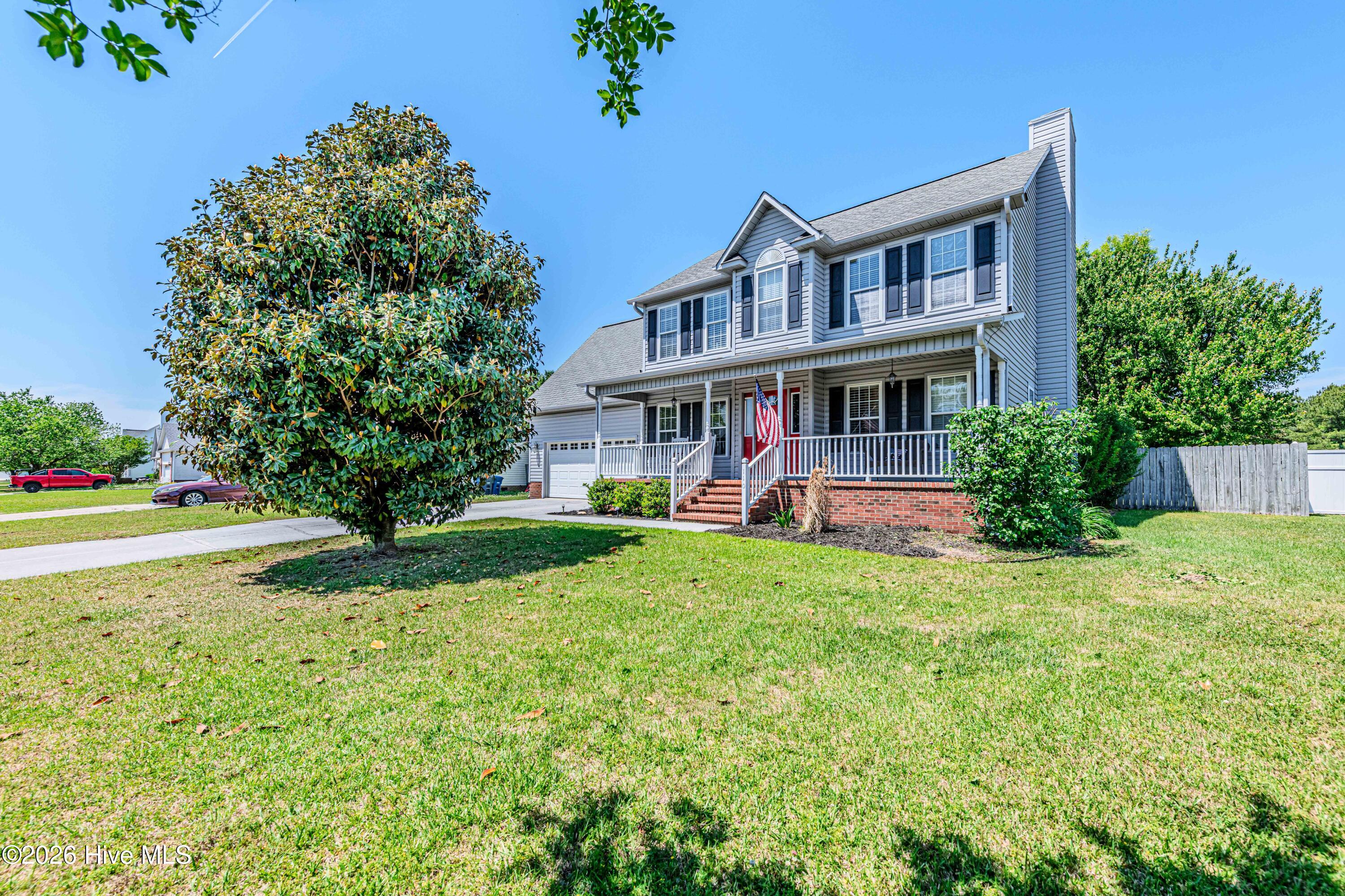 100569182 | Photo 52