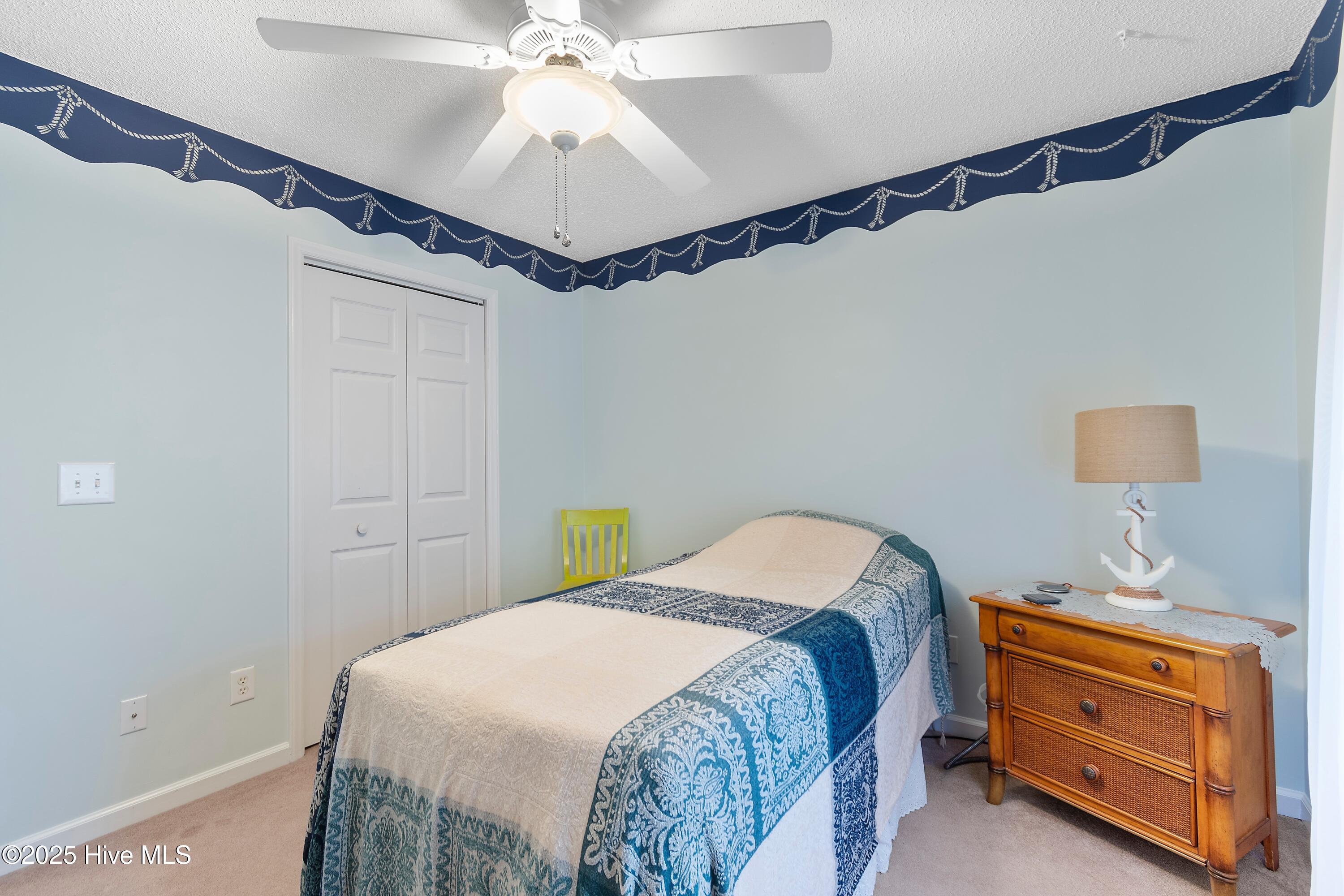 100542990 | Photo 38