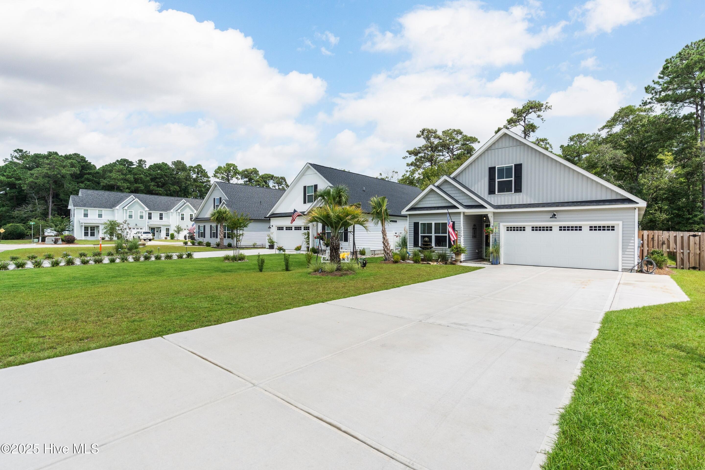 100525956 | Photo 11