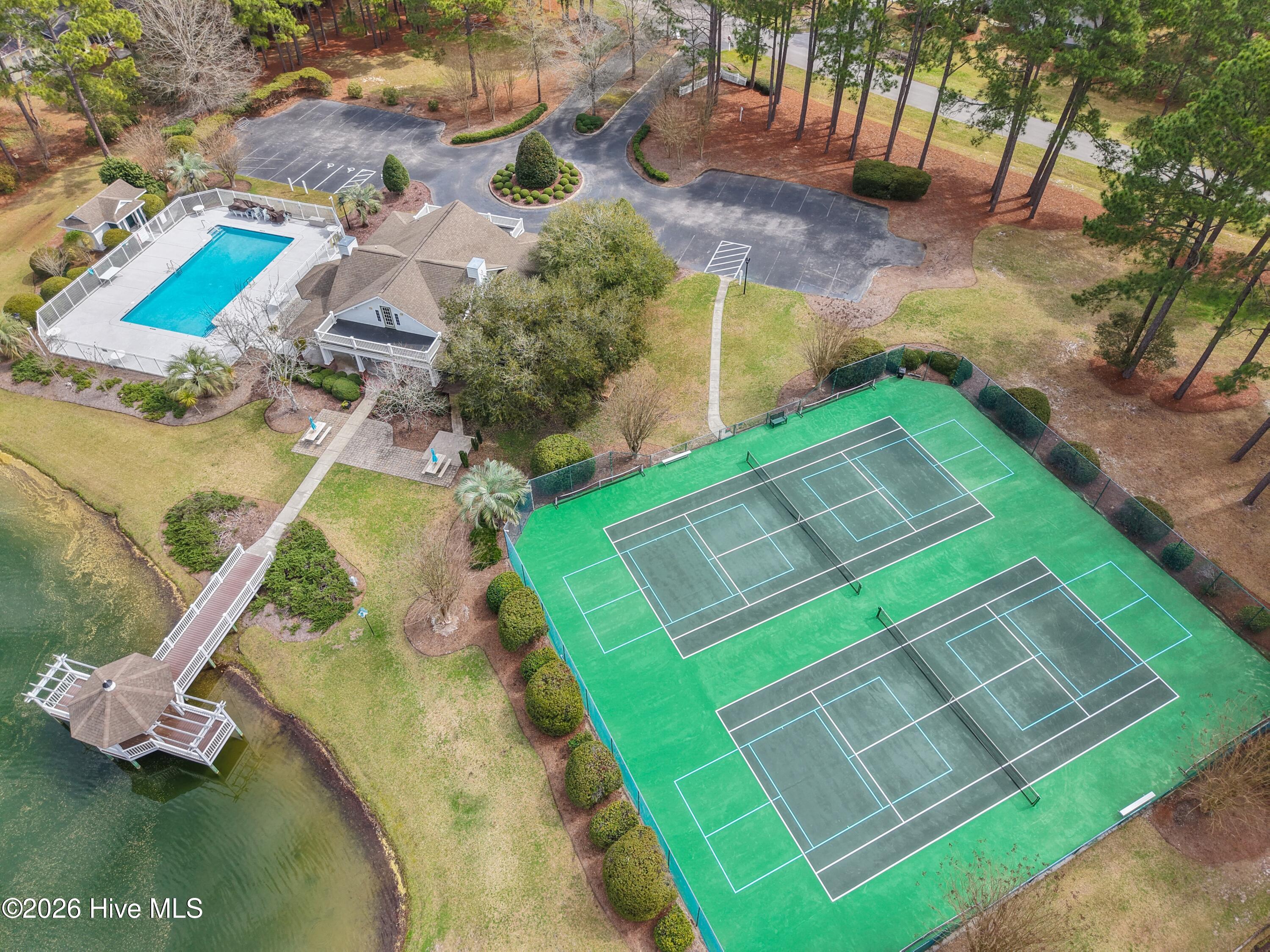 100559952 | Photo 57