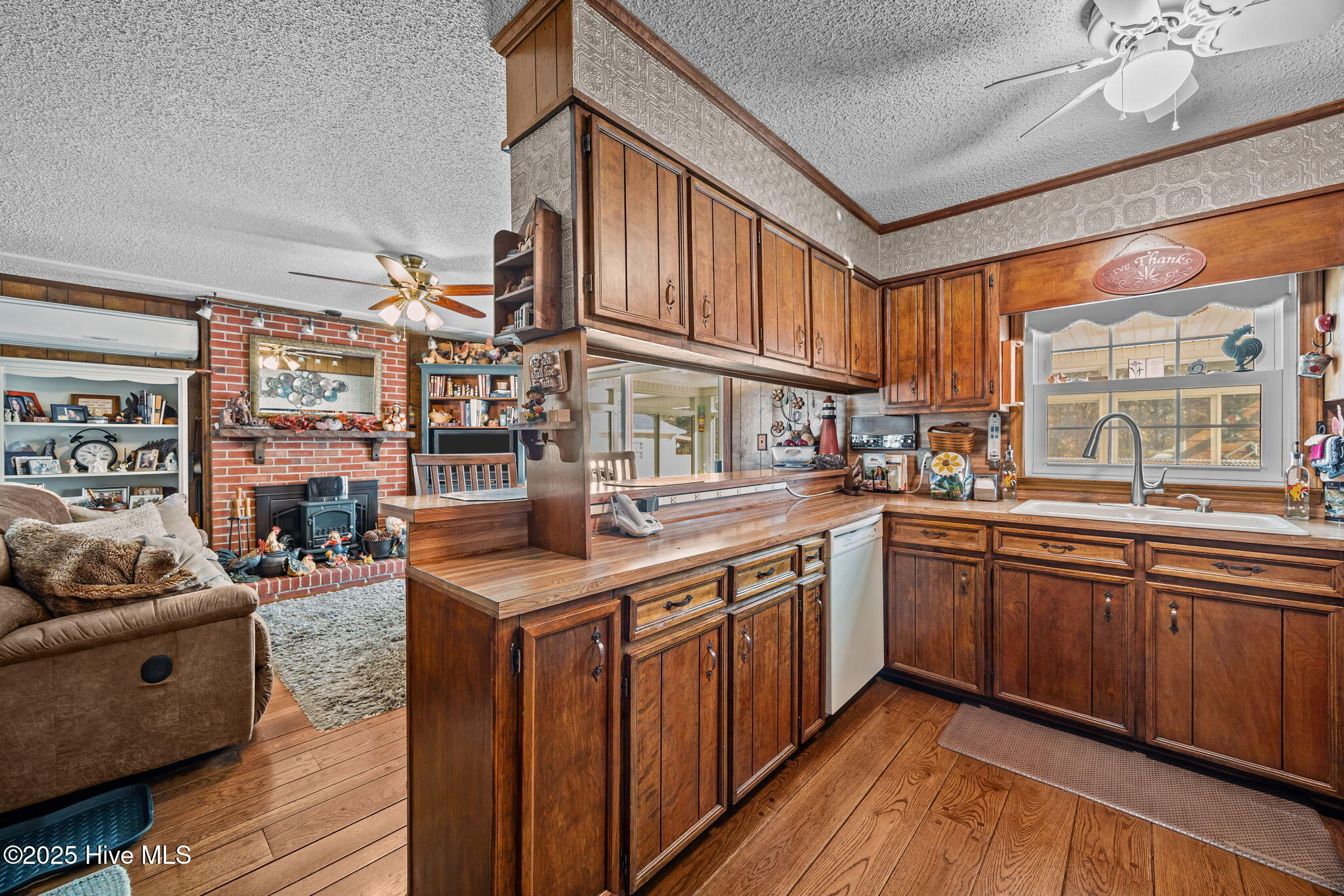 Homes for sale in High Point, NC | 5168 Brook Cir, High Point, NC 27263 | MLS# 100539015