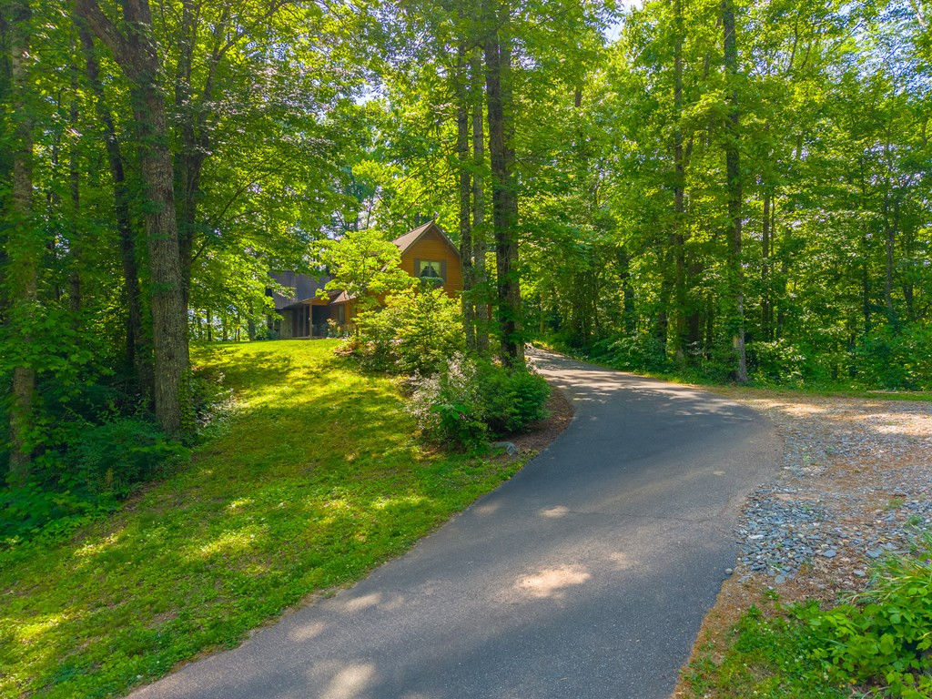Homes for sale in Robbinsville, NC | 171 High Splendor Rd, Robbinsville, NC 28771 | MLS# 98544674
