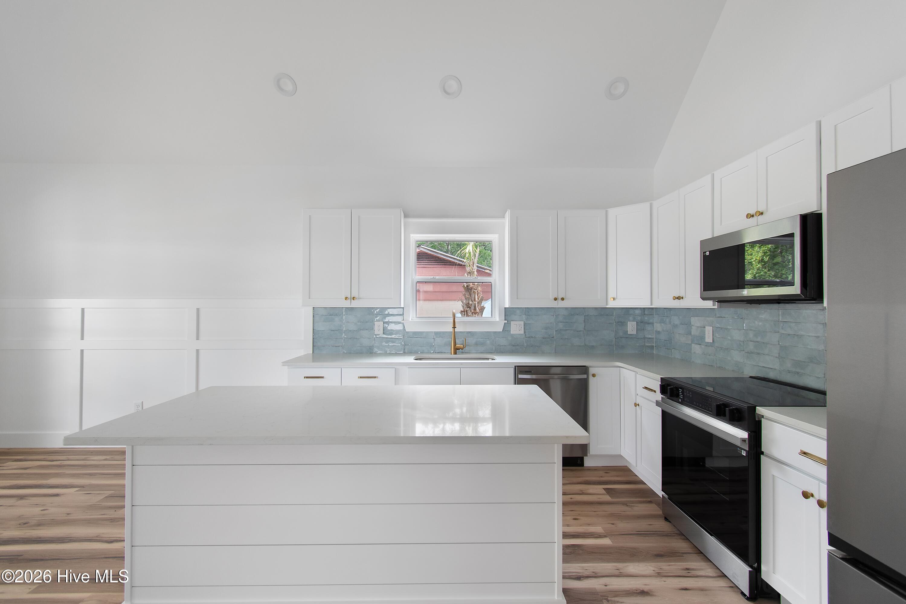 Shirley Johnson - MLS Number: 100576164