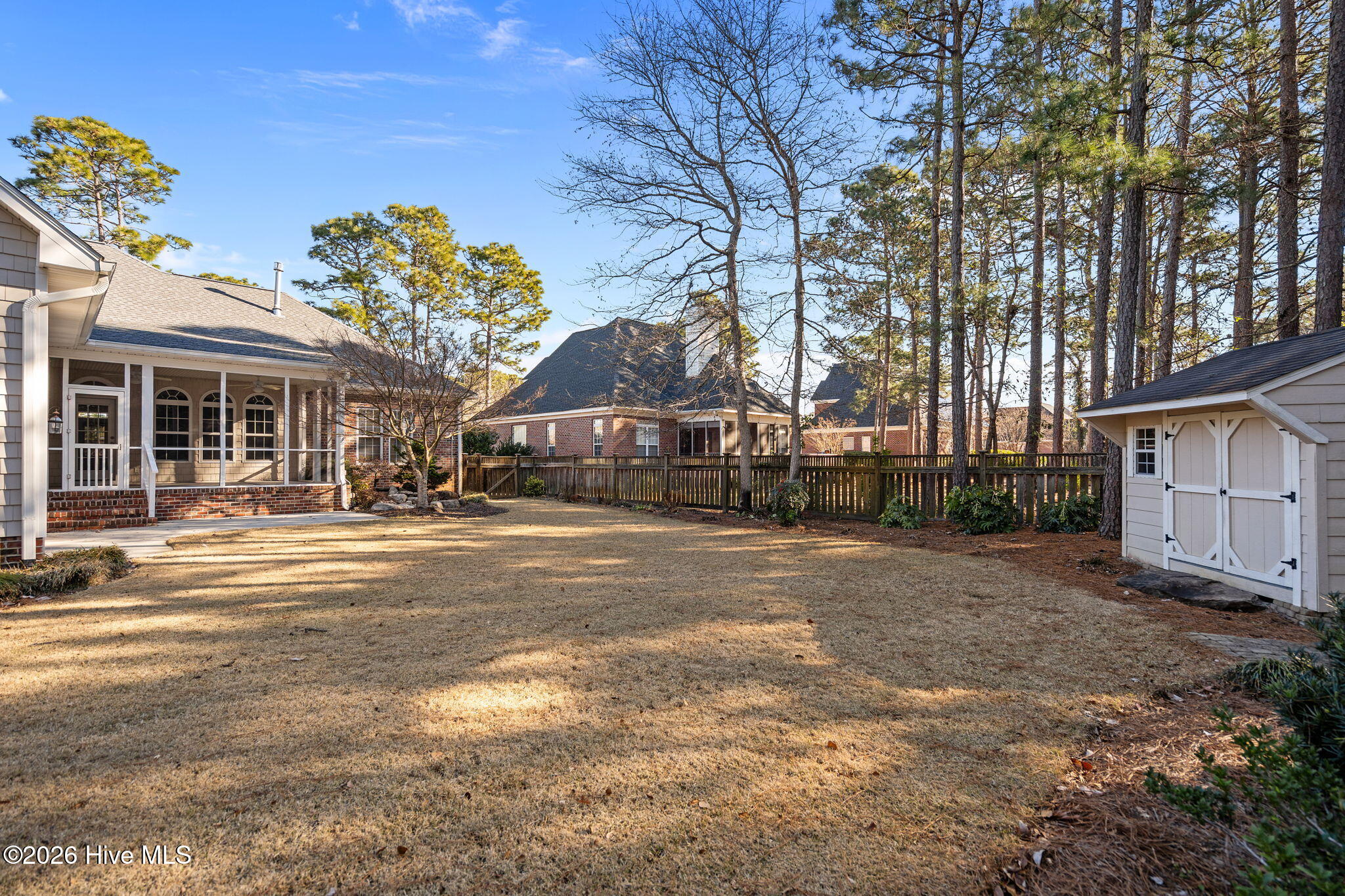 100552731 | Photo 62