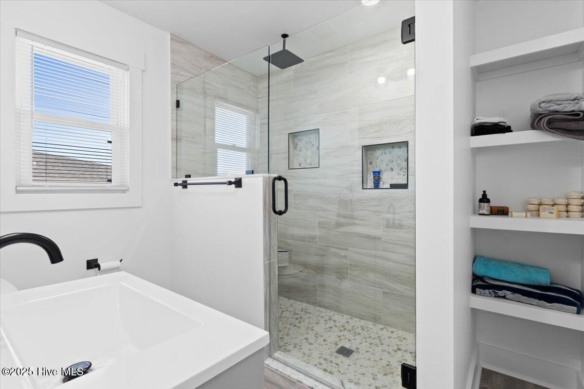 100500774 | Photo 21