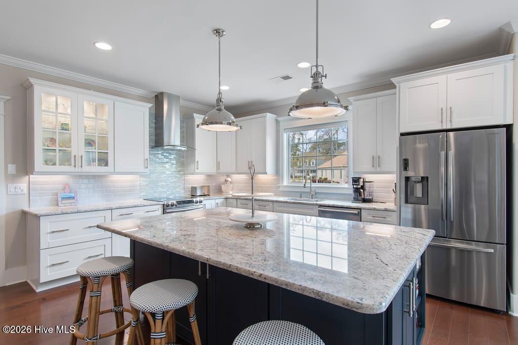 100562919 | Photo 24