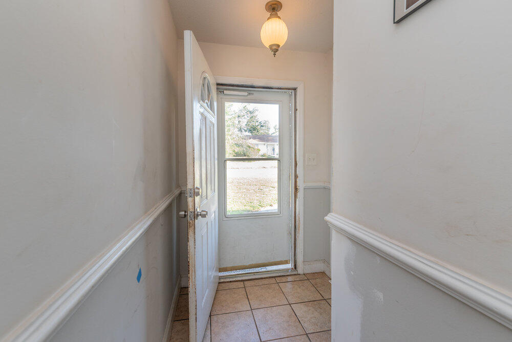 006_4042_fairfax_st_006_627