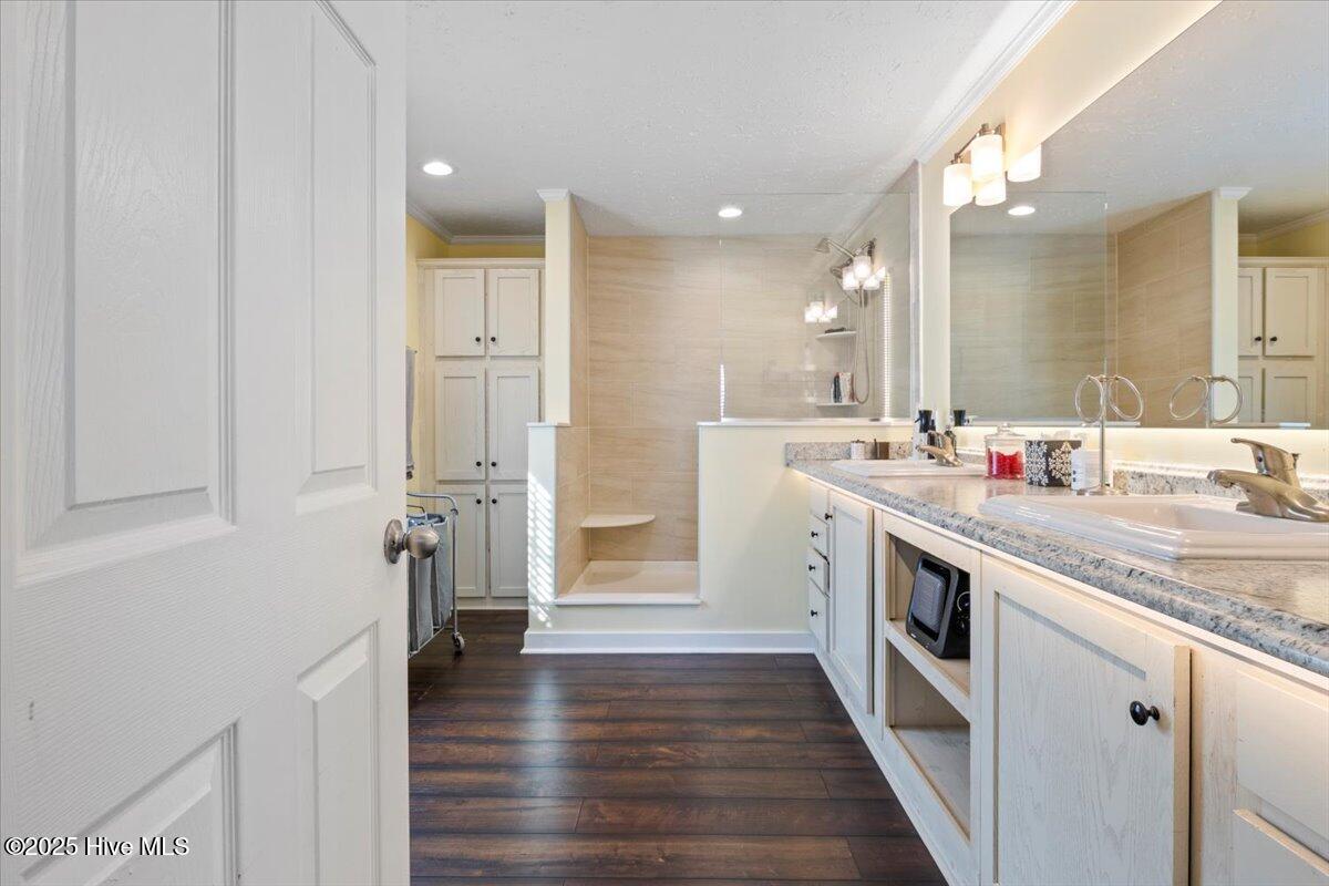 100539175 | Photo 19