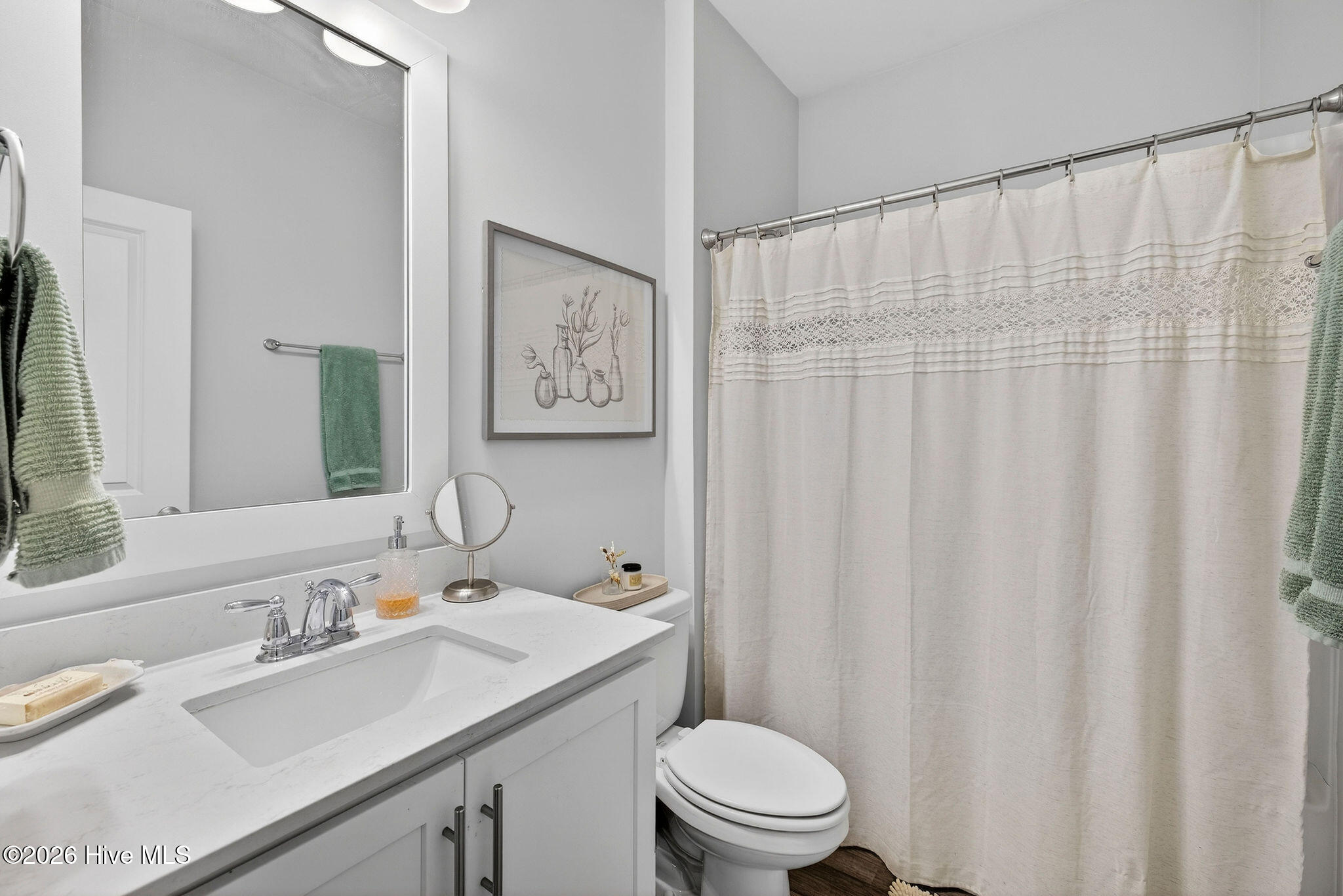 100563457 | Photo 11