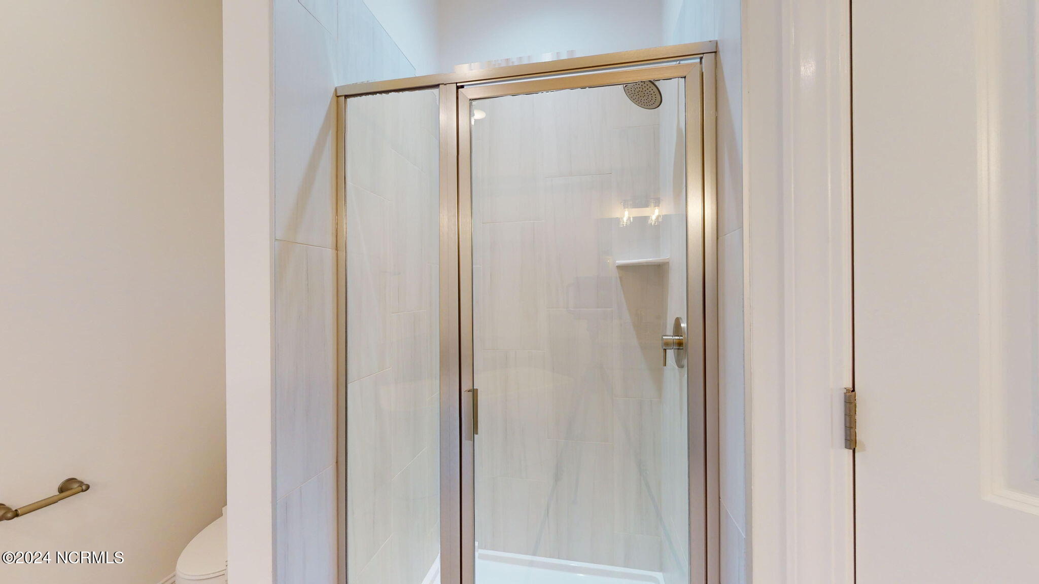 2025 Dartford Drive UNIT B, Greenville, NC, 27834