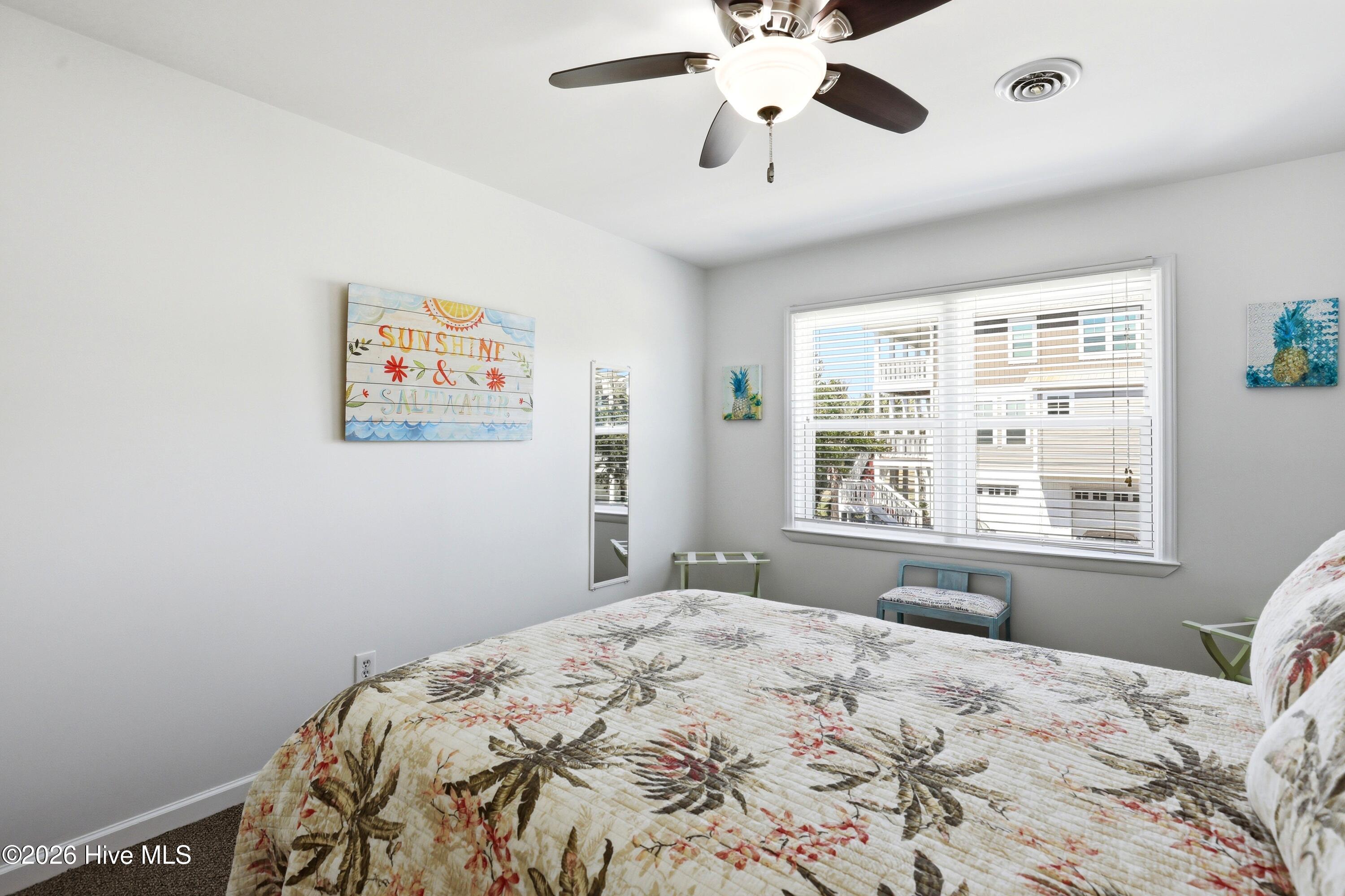 100569412 | Photo 20