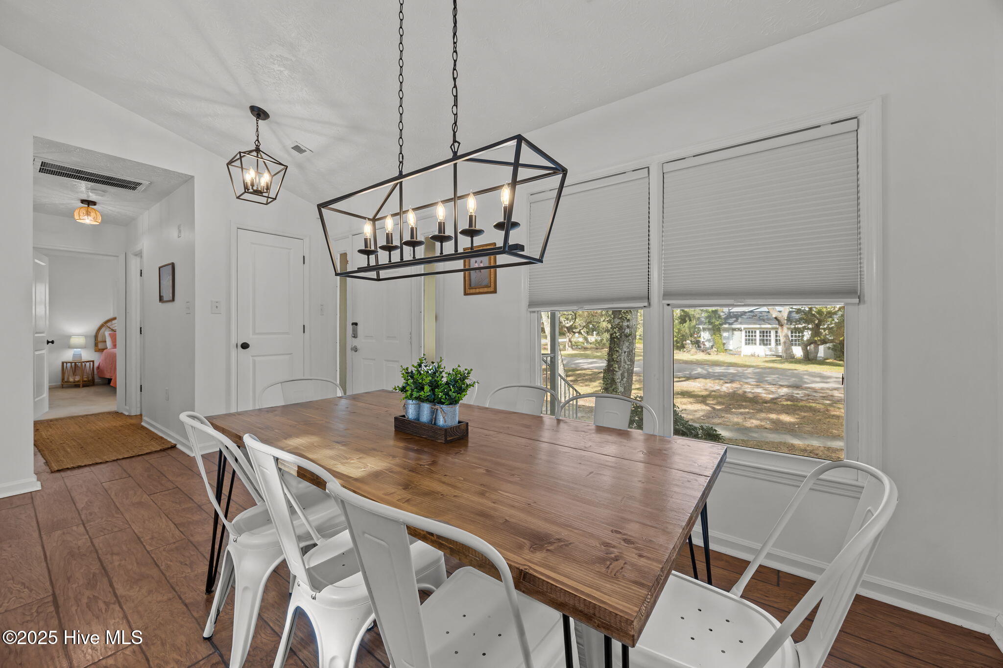 100522613 | Photo 20