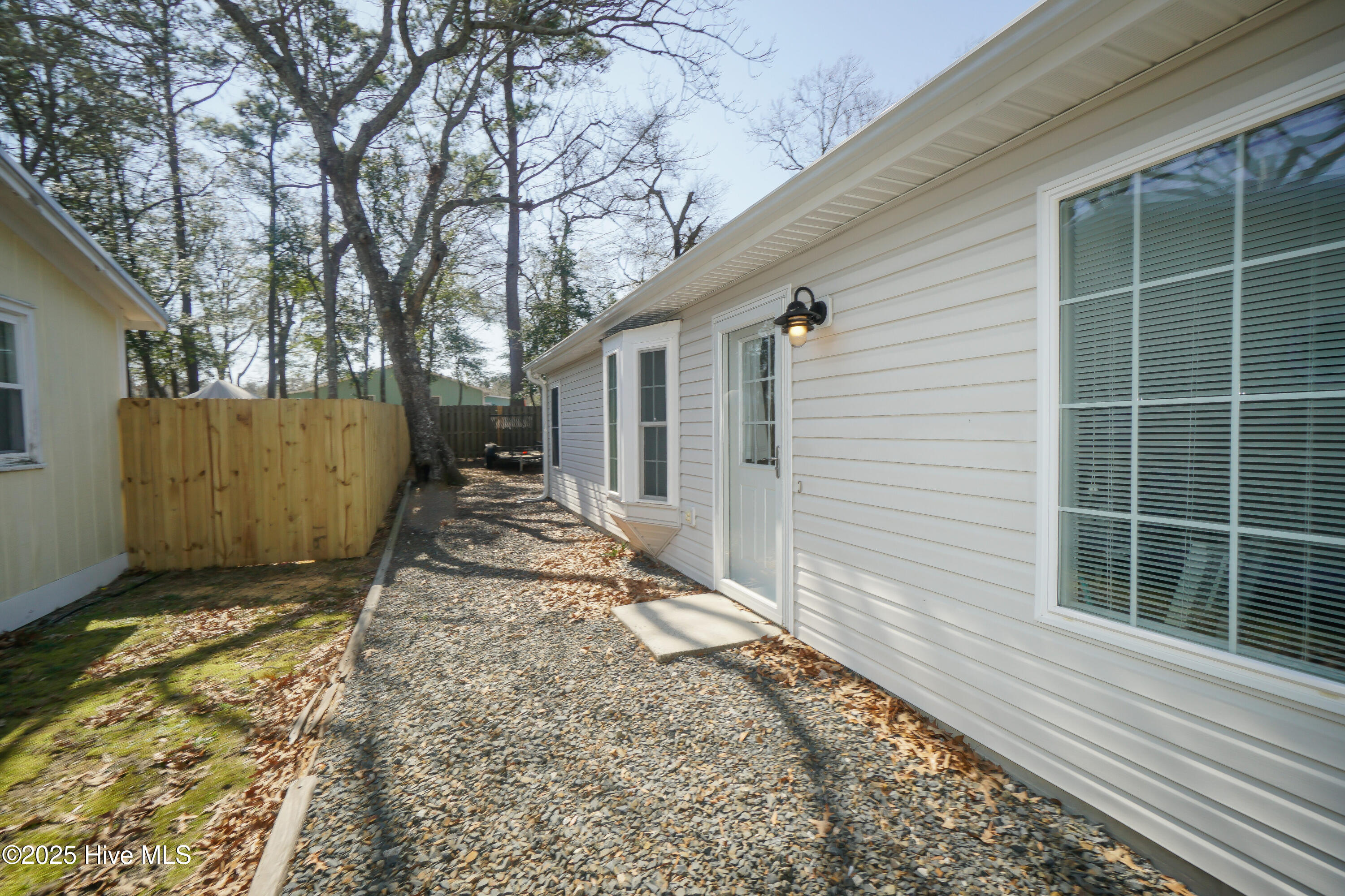 100559254 | Photo 26