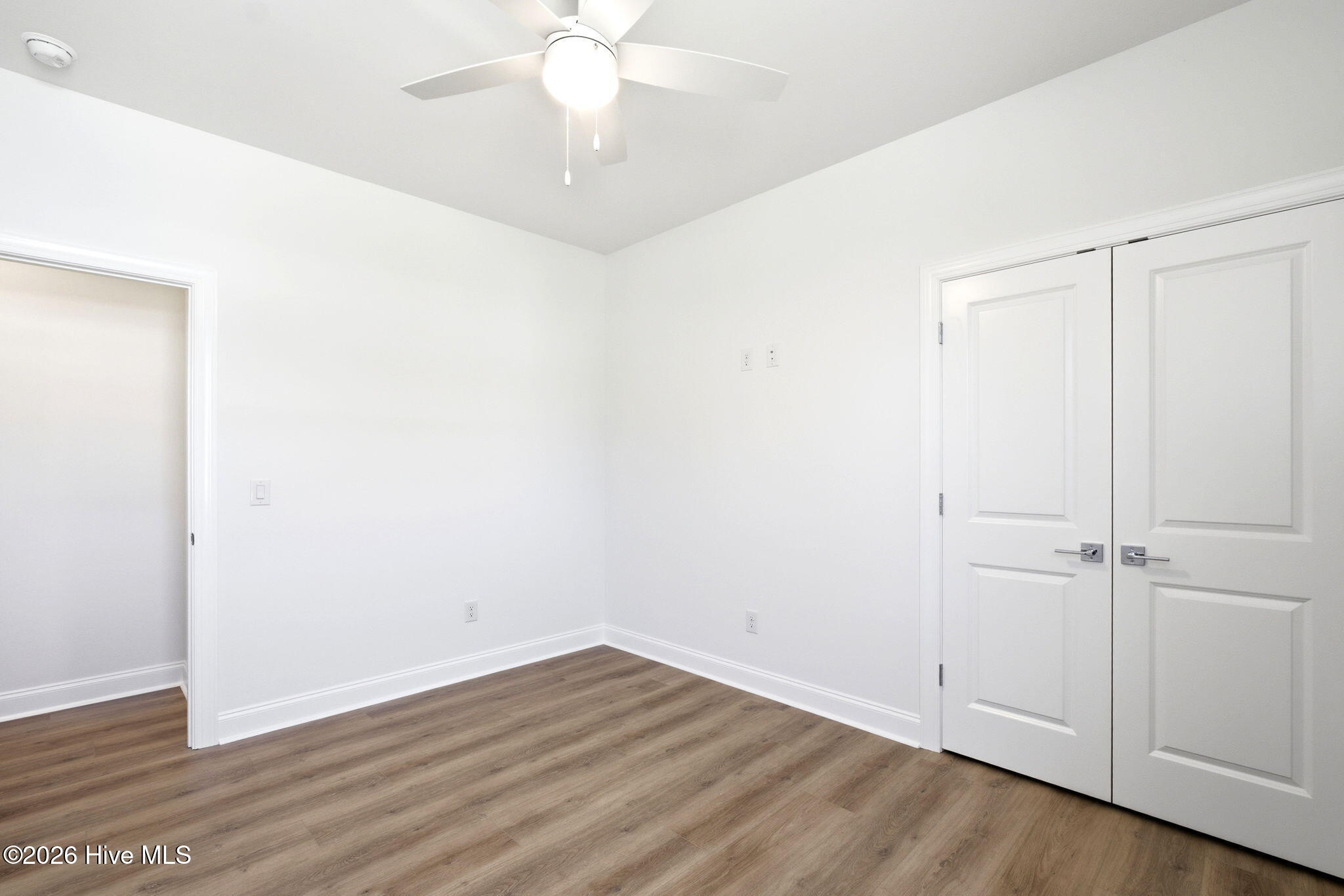 100565030 | Photo 41