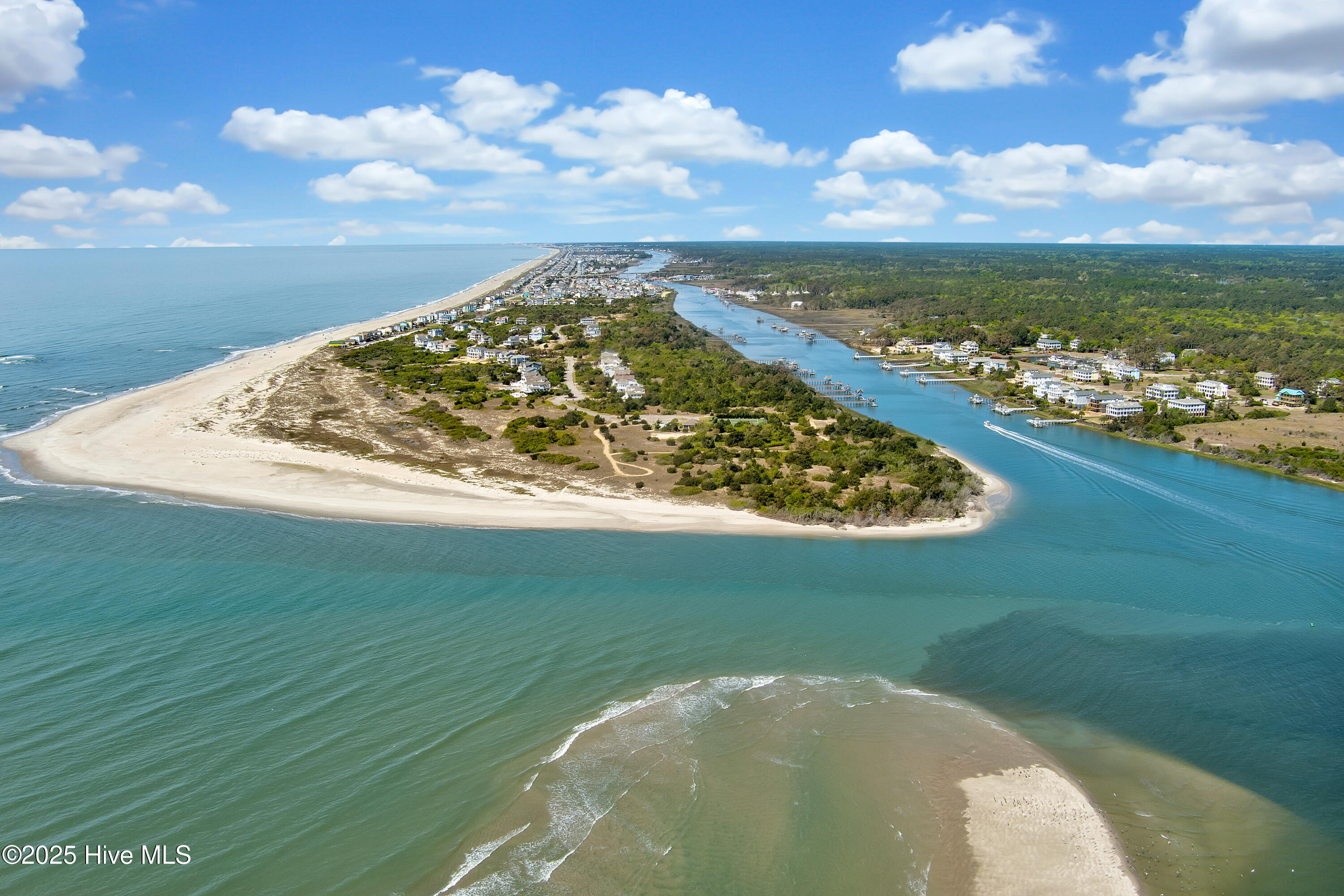 100534396 | Photo 61