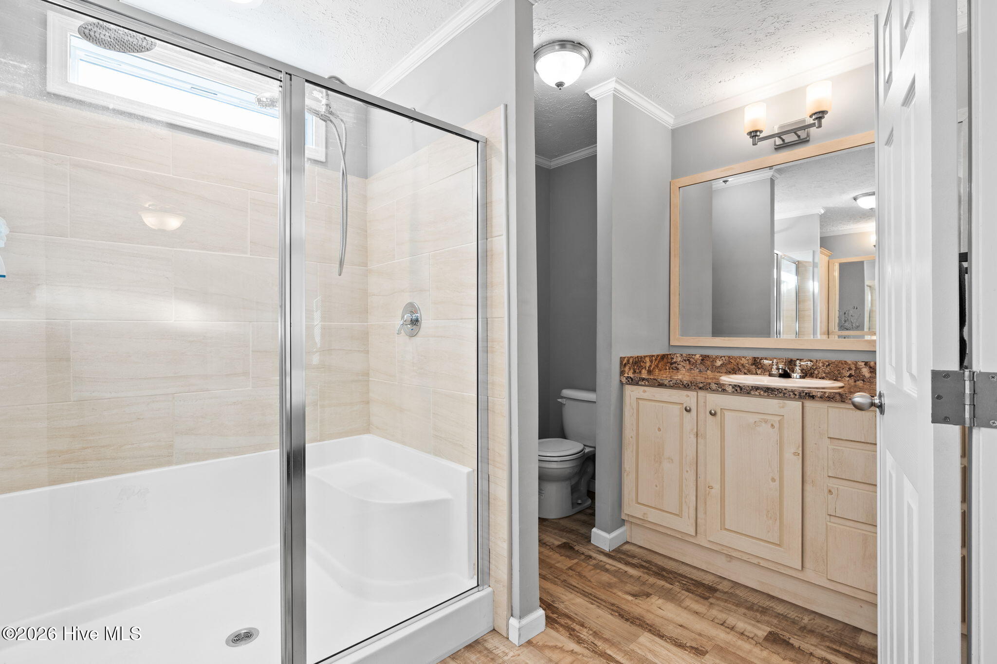 100533101 | Photo 13