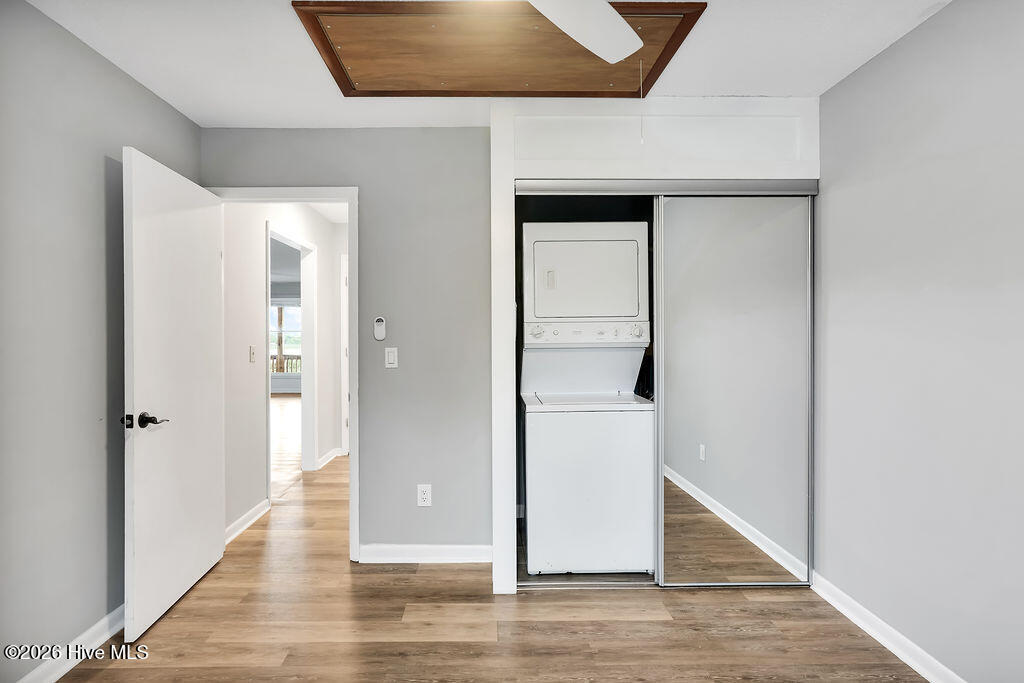 100570614 | Photo 22