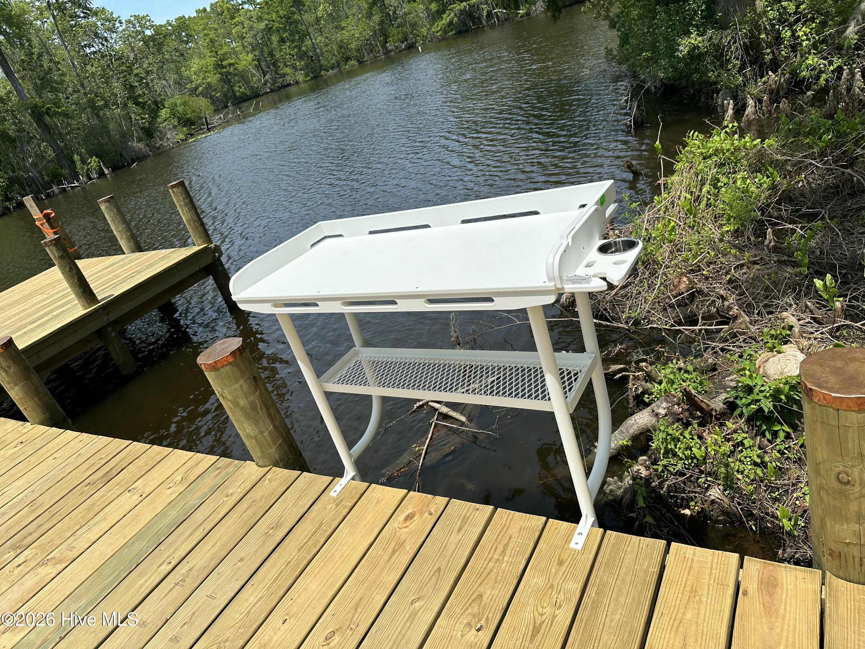 Homes for sale in Hertford, NC | 36 Pilot Ct, Hertford, NC 27944 | MLS# 100550215