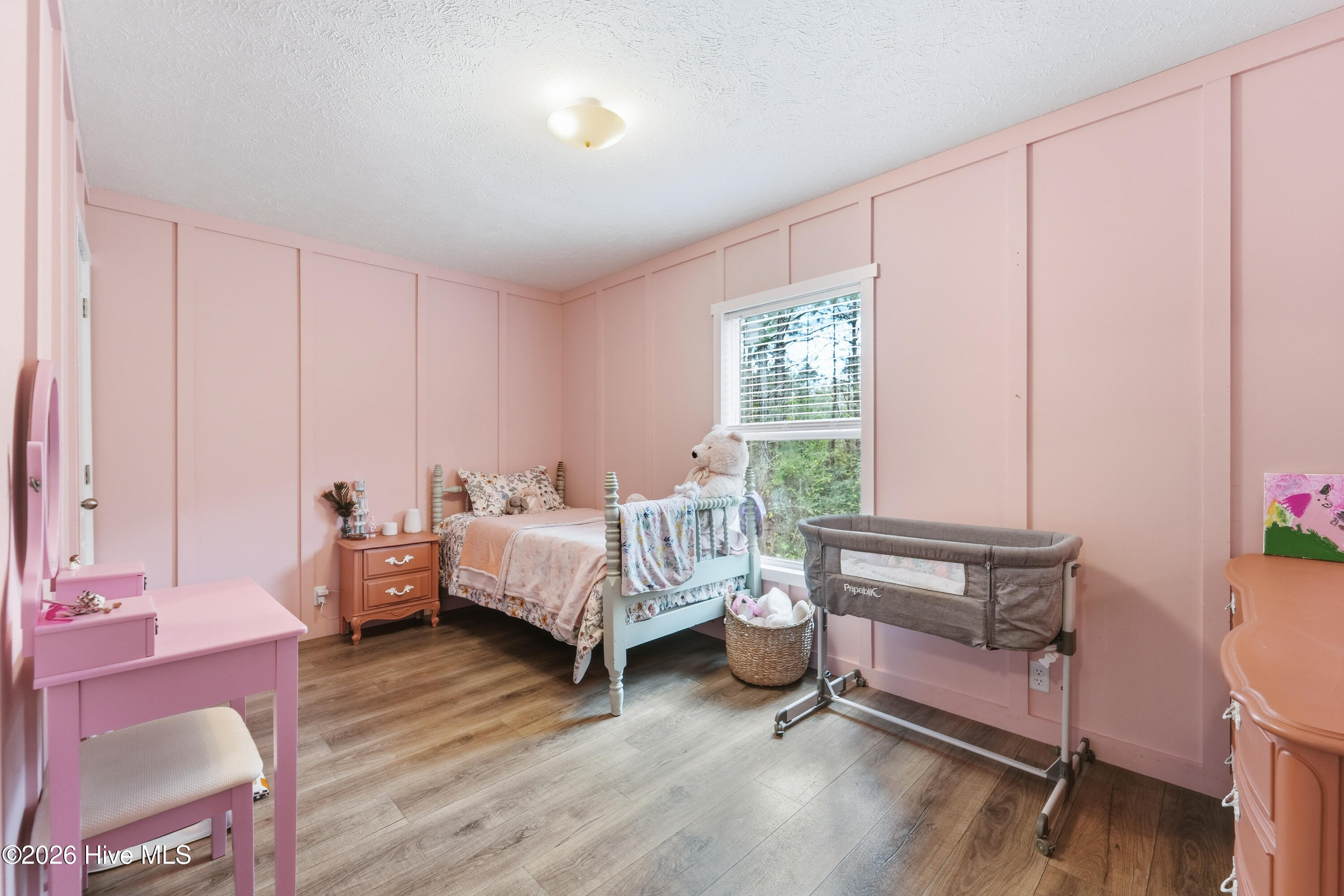 100566814 | Photo 52