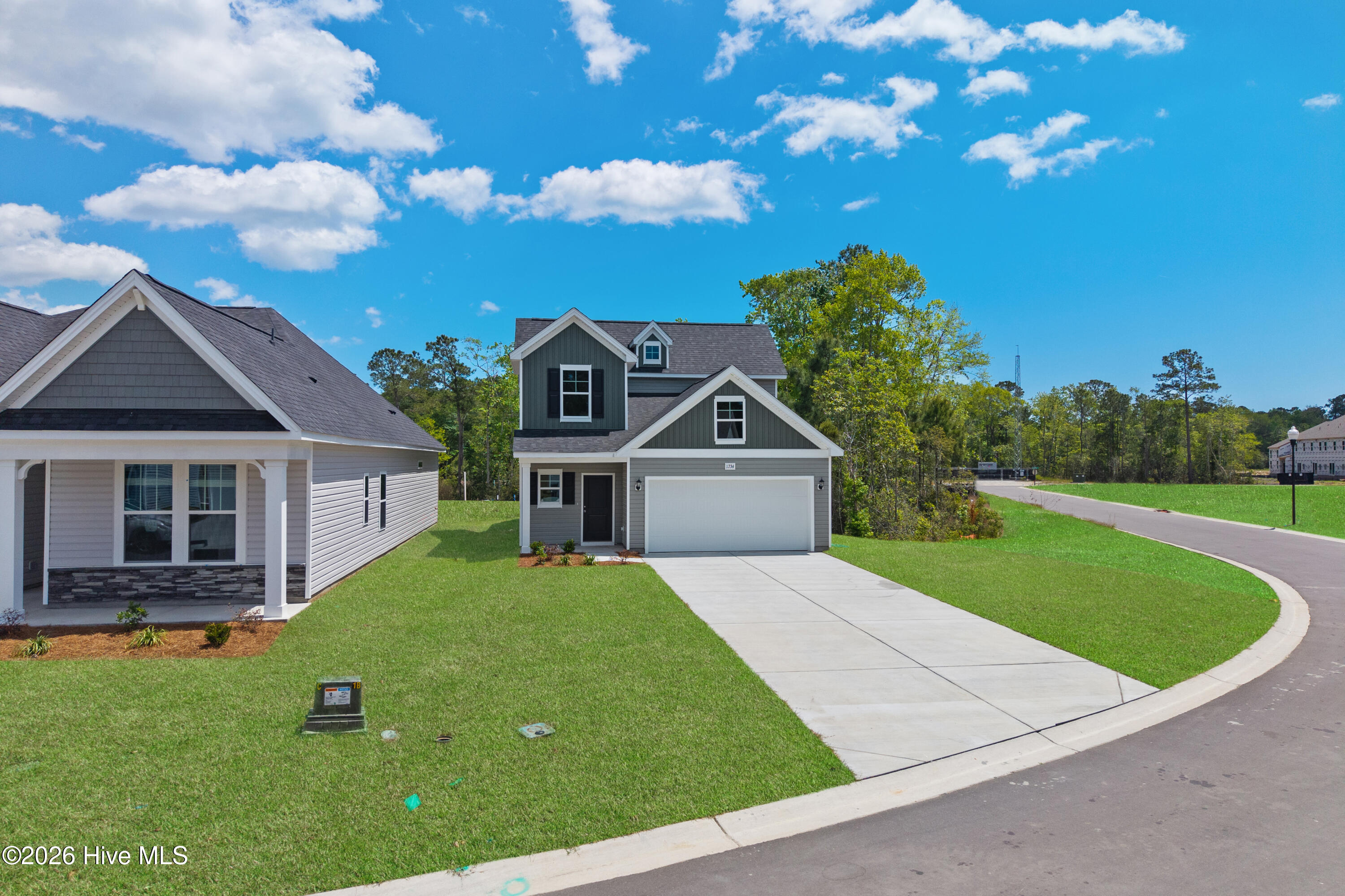 100554673 | Photo 37