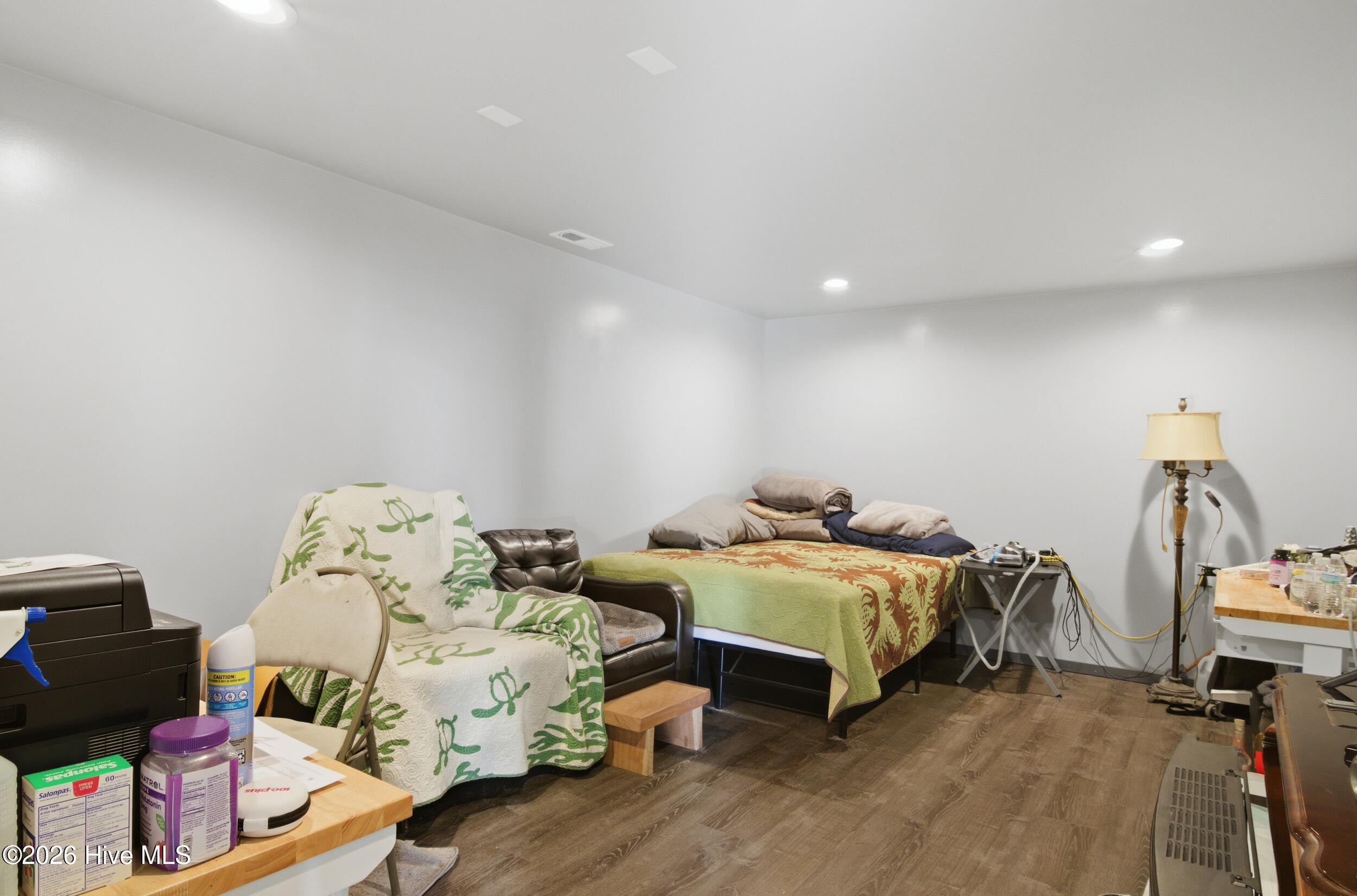 100547369 | Photo 13