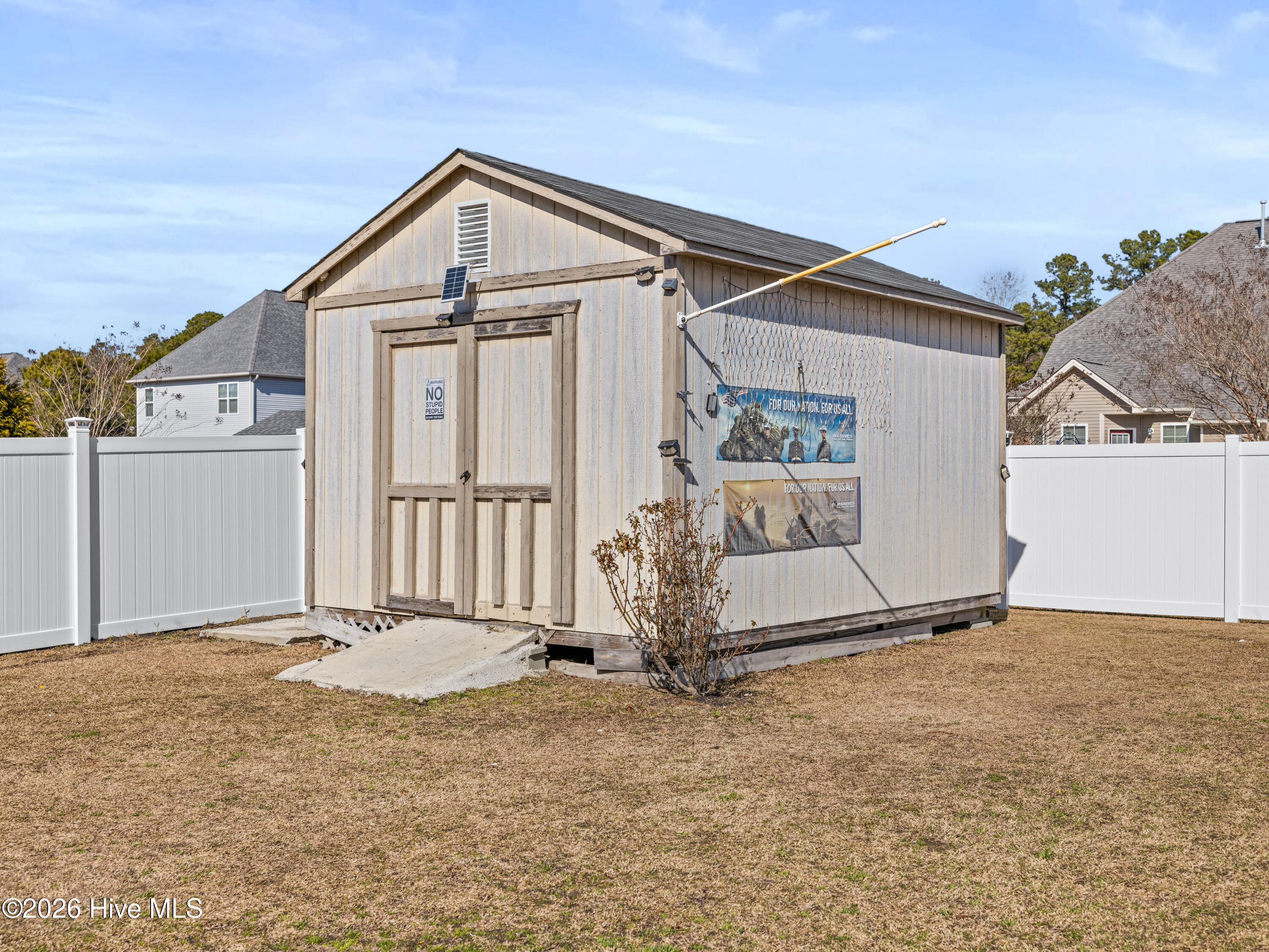 100553389 | Photo 57