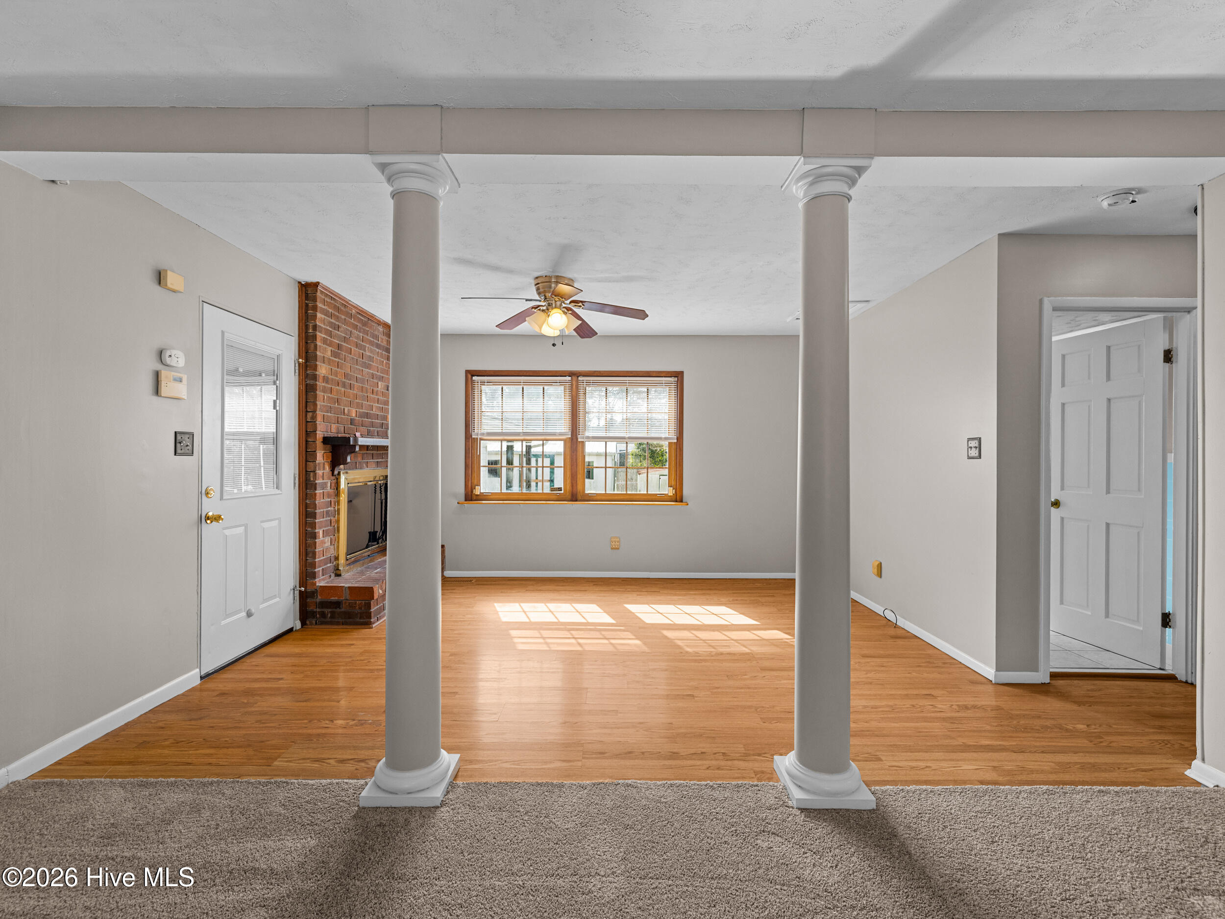 100552872 | Photo 13