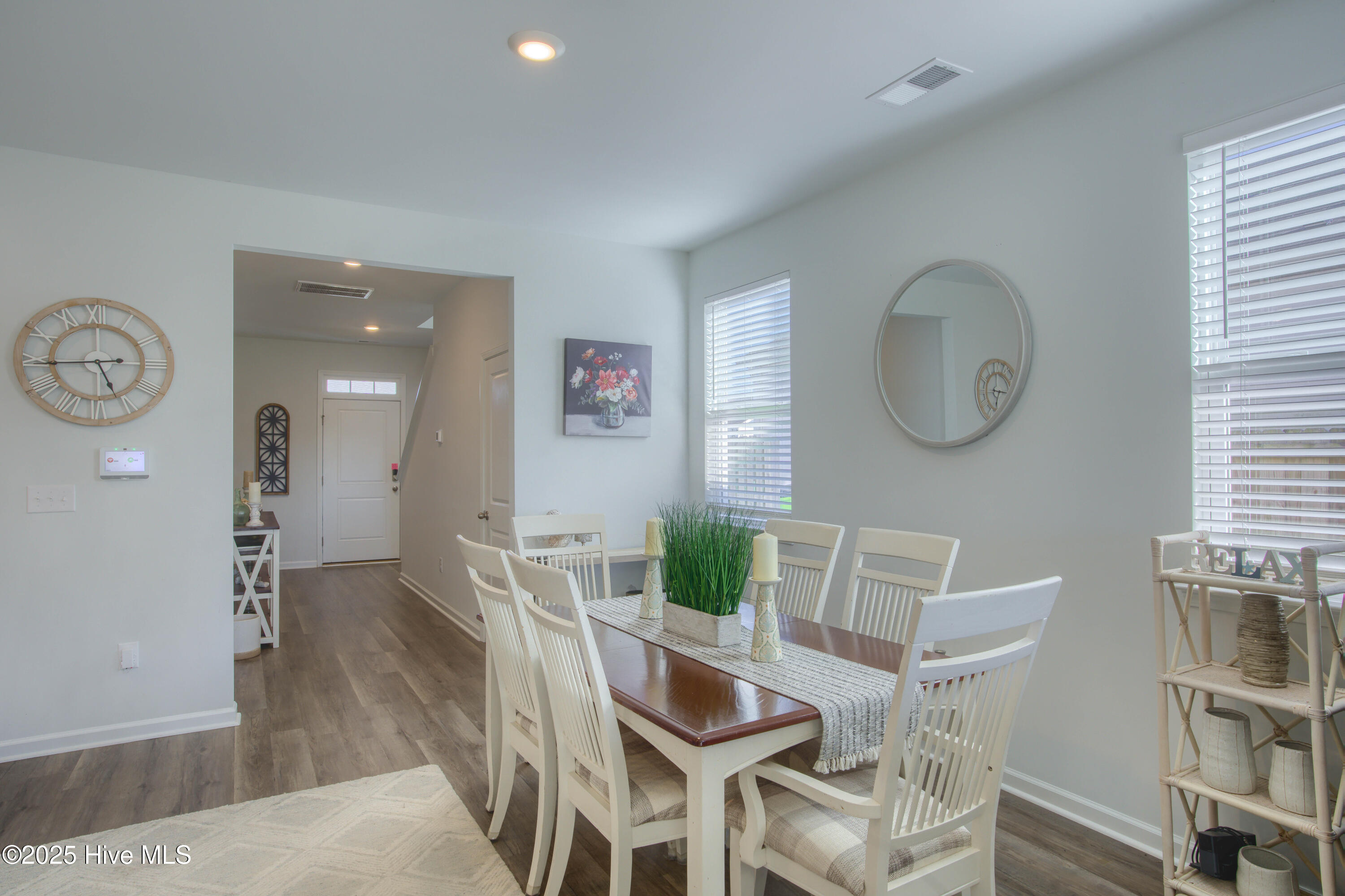 100538124 | Photo 14