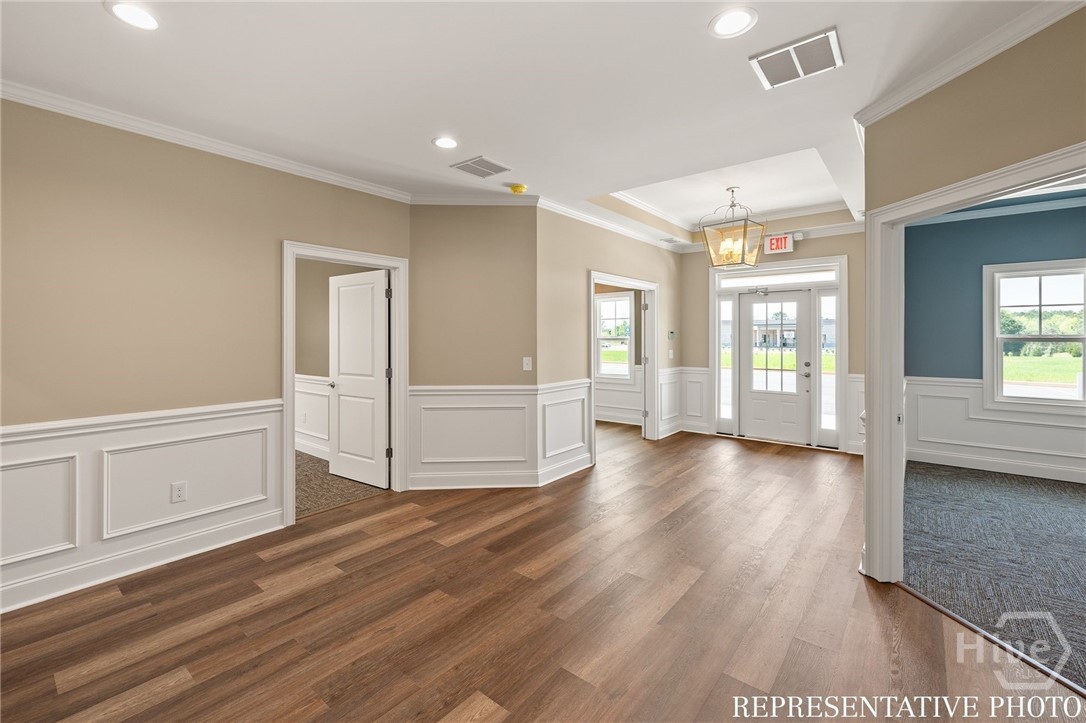 1060 Garland Dr, Bldg 200, Bogart, GA 30622 - Foye