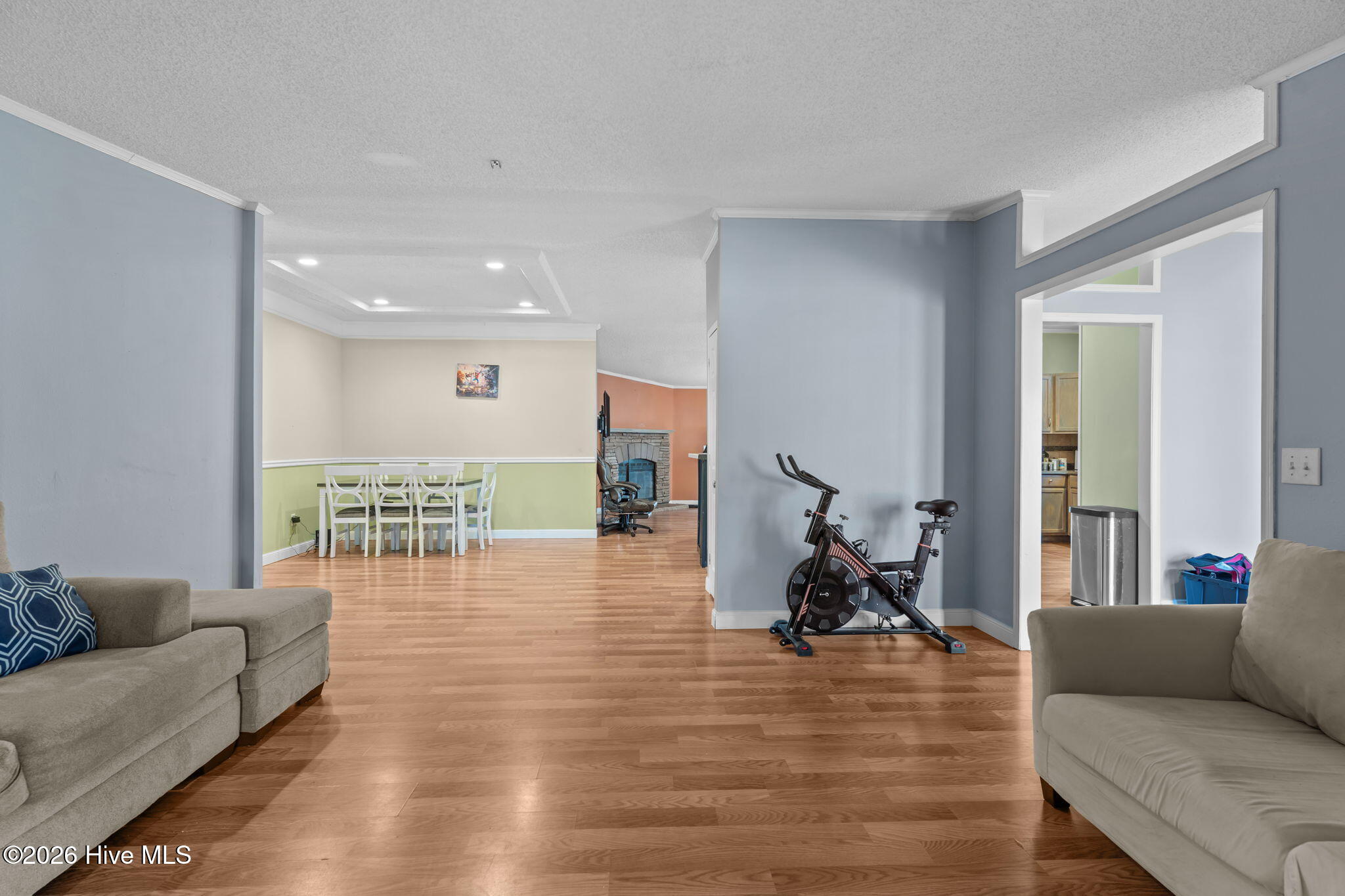 100544369 | Photo 17