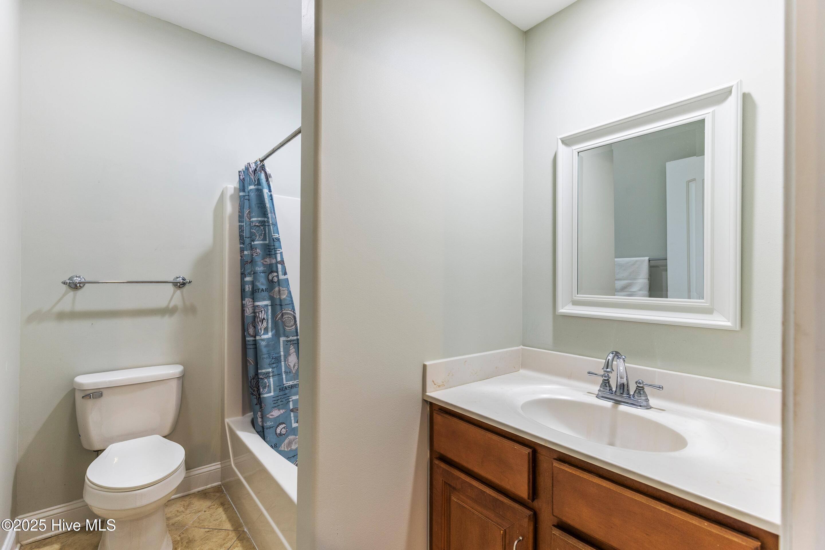 100546411 | Photo 53