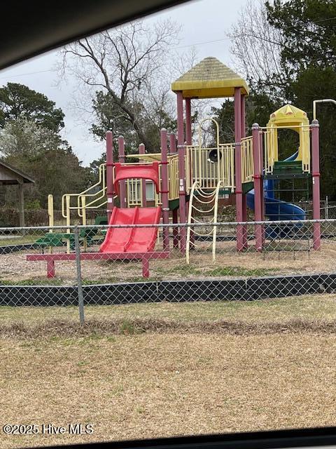 209 Shore Road, Newport, NC, 28570