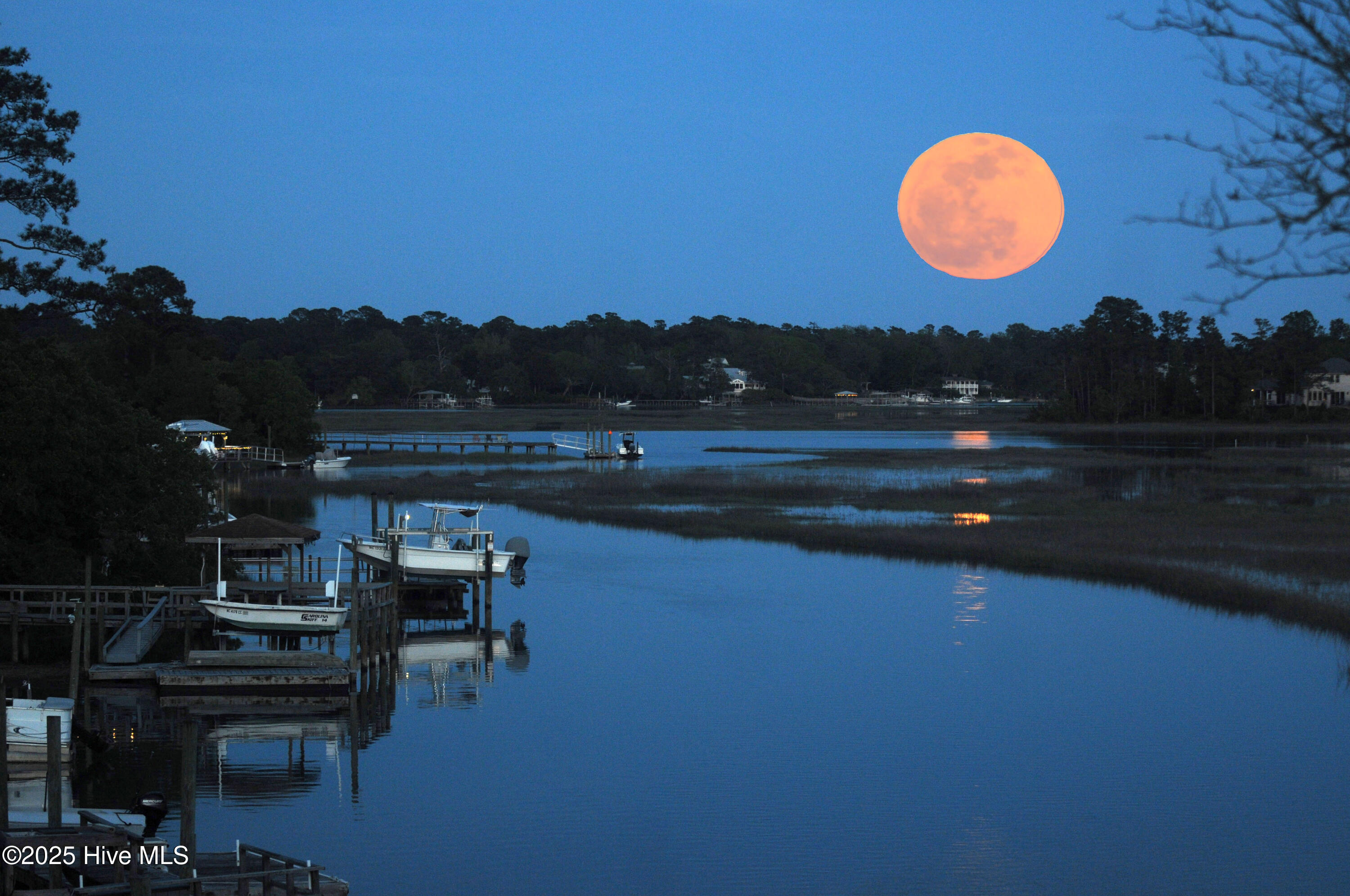 Homes for sale in Wilmington, NC | 644 Bayshore Dr, Wilmington, NC 28411 | MLS# 100540889