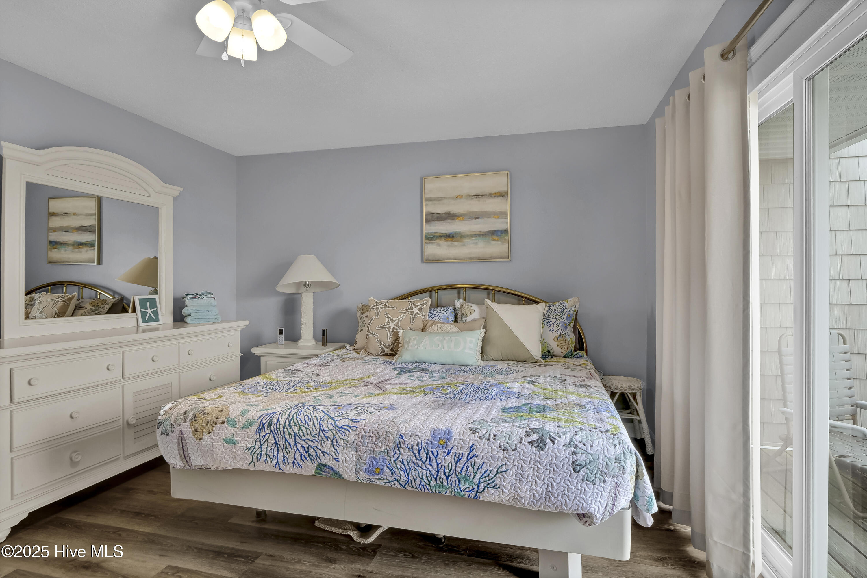 100491004 | Photo 22