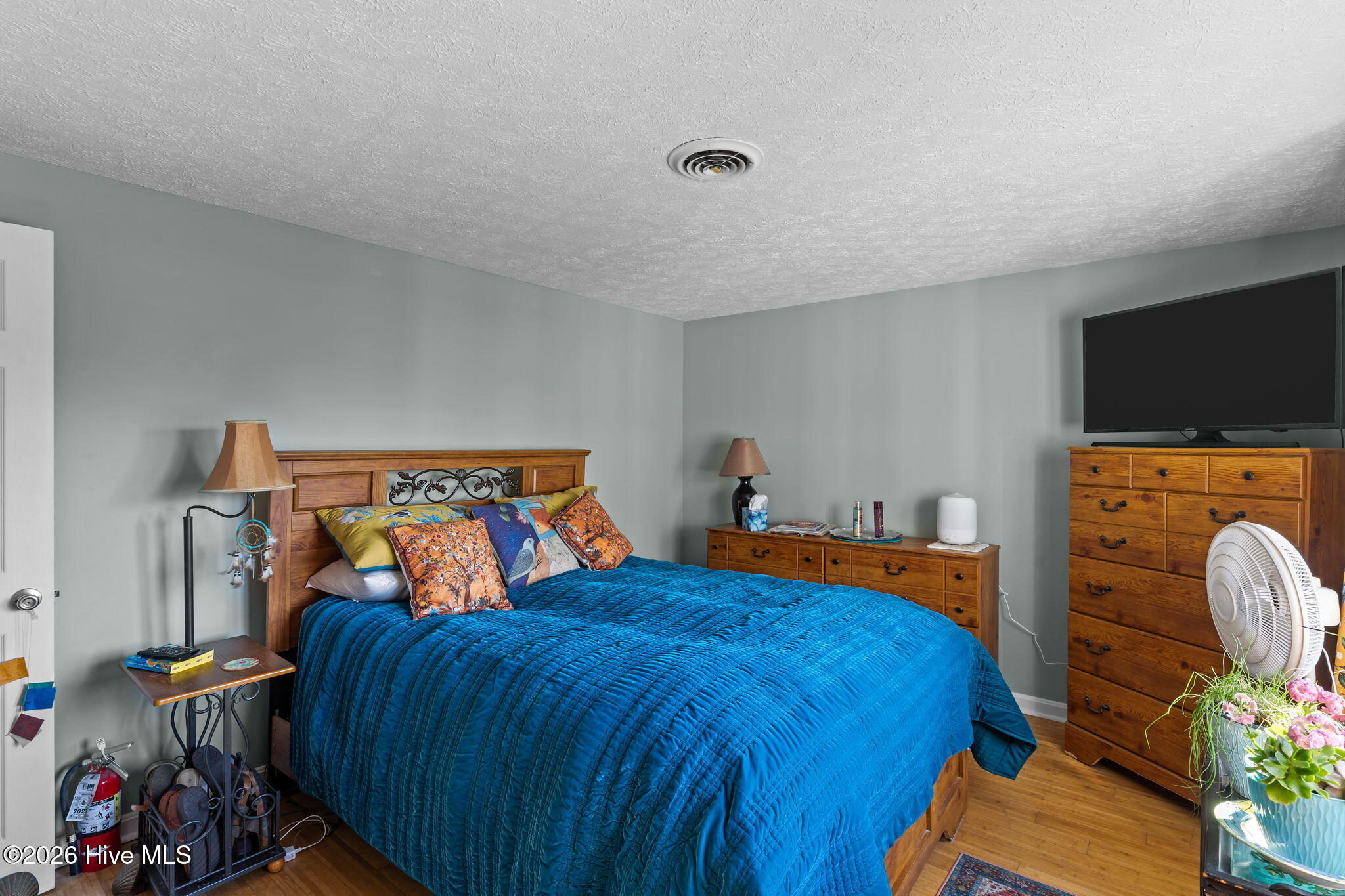 100545884 | Photo 26