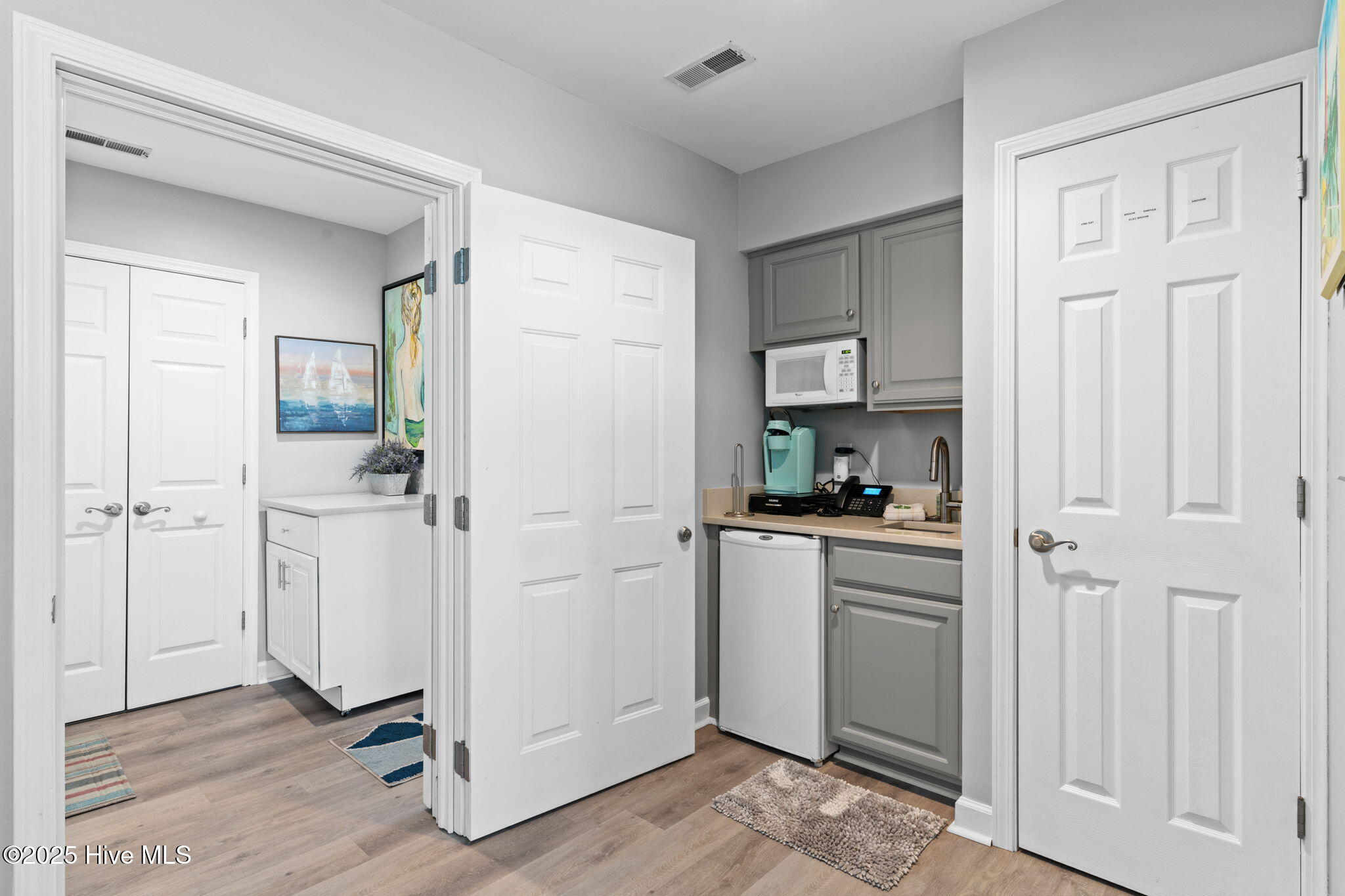 100538778 | Photo 45