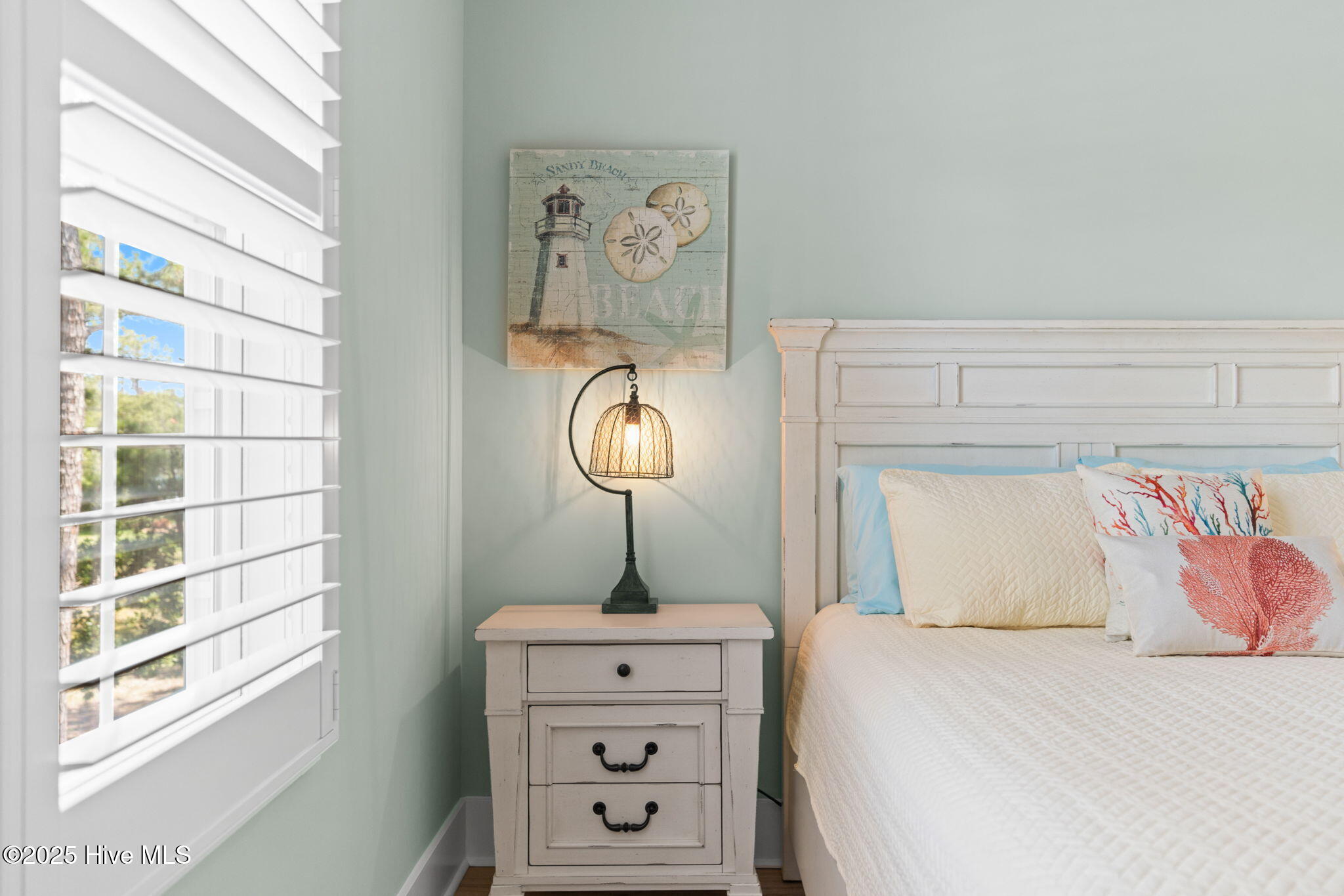 100516887 | Photo 48