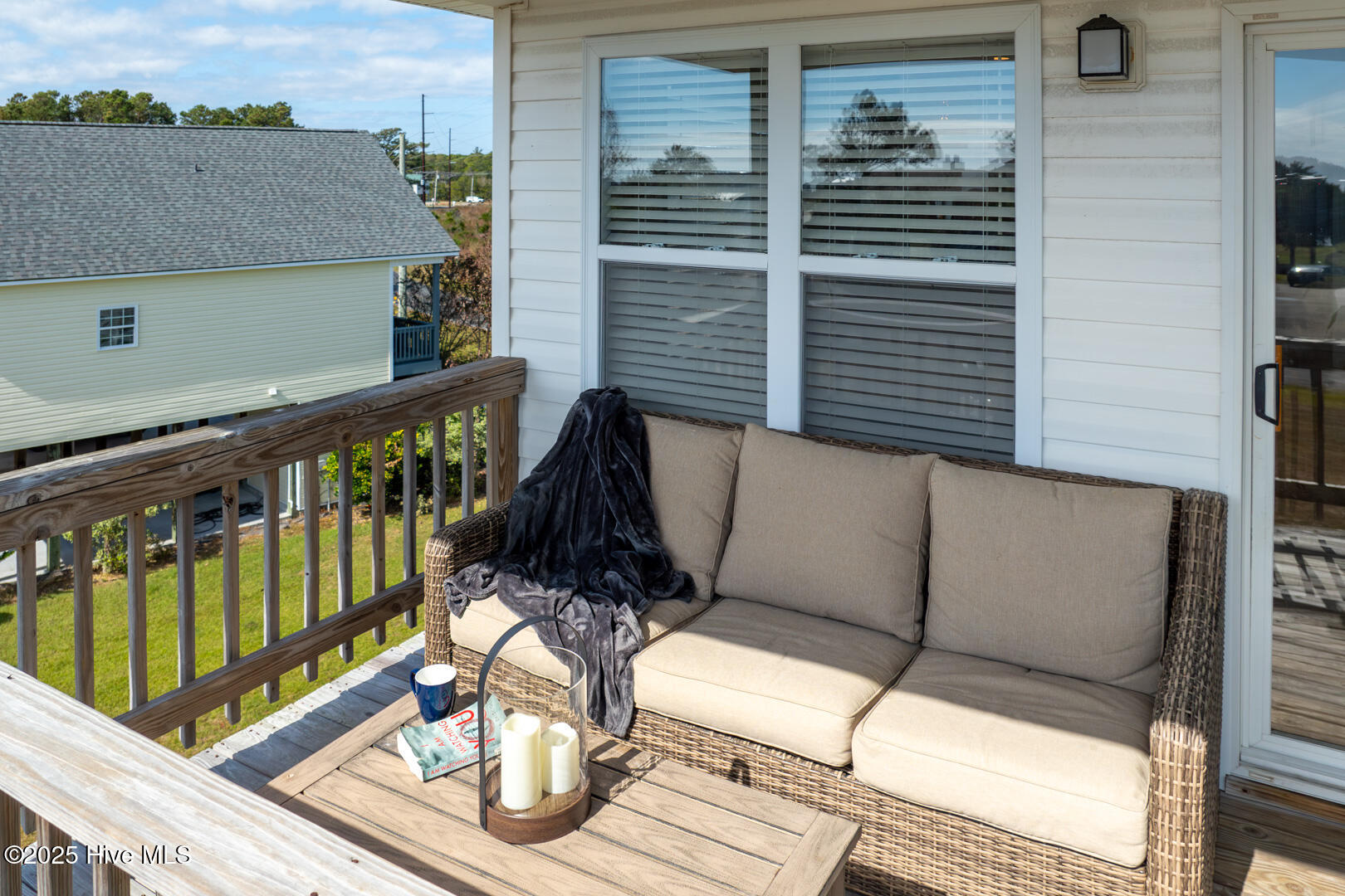 100535257 | Photo 39